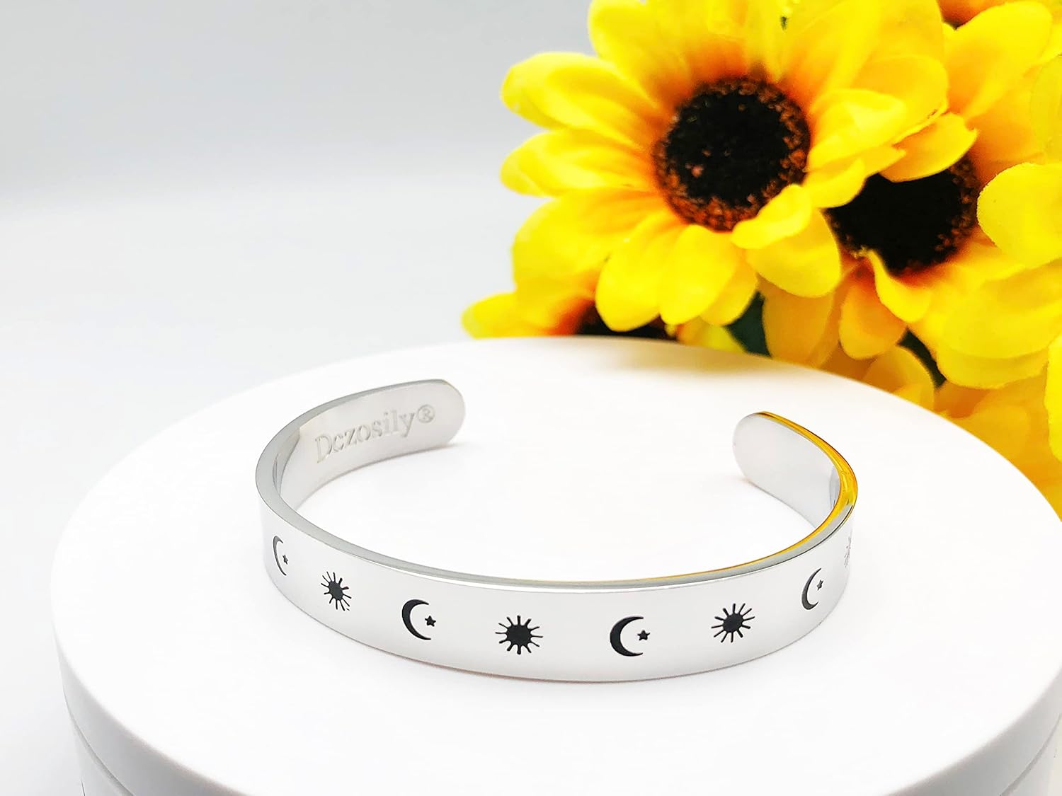 Dczosily Inspirational Bracelets for Women Stainless Steel Cuff Bracelet Engraved Jewelry Motivational Bangles Personalized Gifts for Best Friend/Mom - Image 5