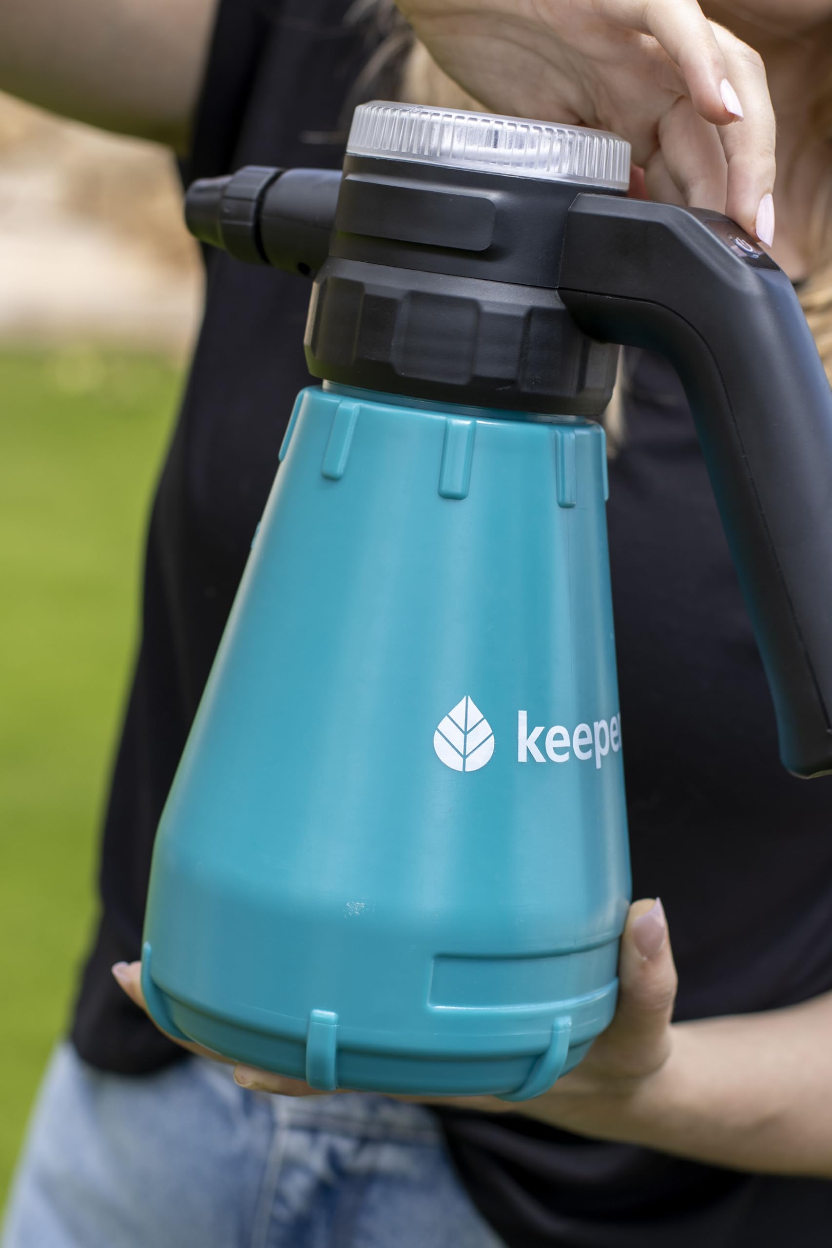 KEEPER Pulvérisateur Électrique 2 L avec Écran LED - Batterie Rechargeable Lithium, 110 Min d'Autonomie - Réservoir Gradué pour Jardin et Plantes