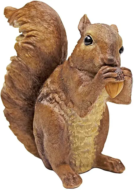 Design Toscano Chomper Squirrel Figurine - Handmade Hummeltje Beeldjes