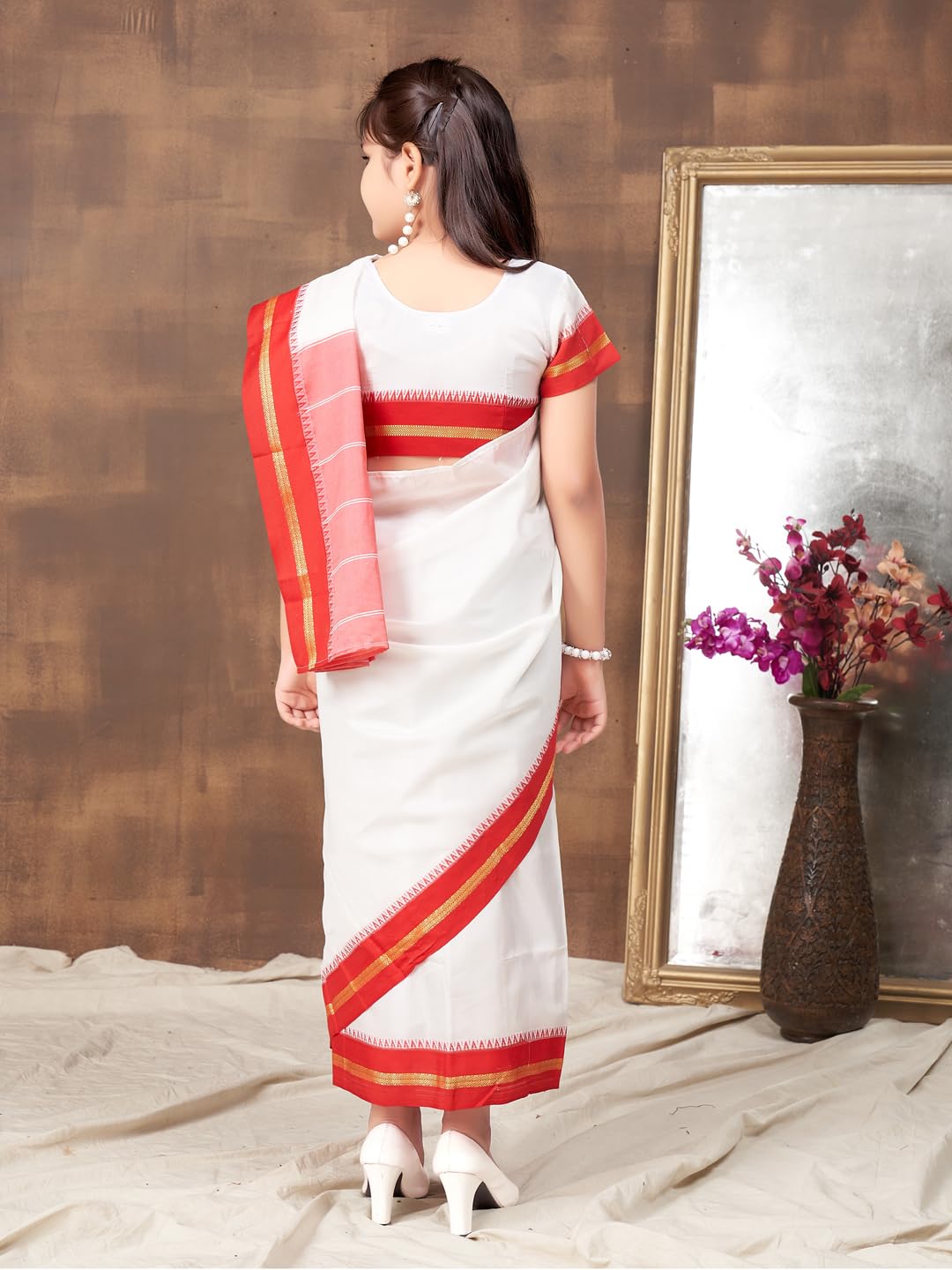 Aarika Girls Ethnic Wear White Colour Bangoli Silk Saree (3-9 Years) 2