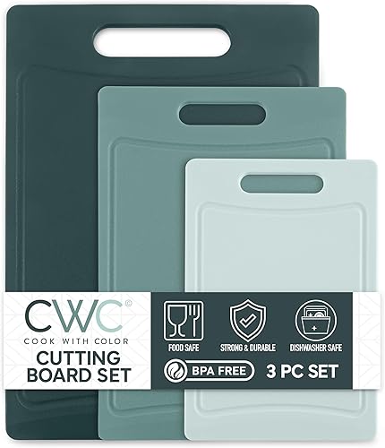 Vista 25 de COOK WITH COLOR Juego de tablas de cortar antideslizantes, esenciales de cocina con mango de fácil agarre para carne, verduras y frutas, 3 tablas