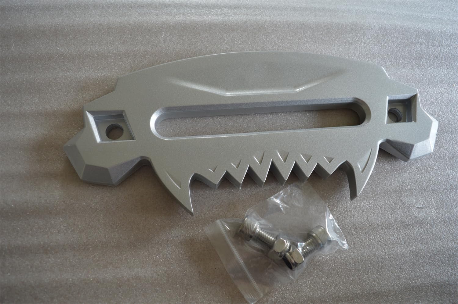 SXMA J071 Winch Cable Roller Fairlead Front Bumper Aluminum 4x4 Offroad Hawse Fairlead Synthetic Winch Compatible with 2007-2018 Je ep W Rangler Rubicon Sahara Freedom Sport JK JKU Silver