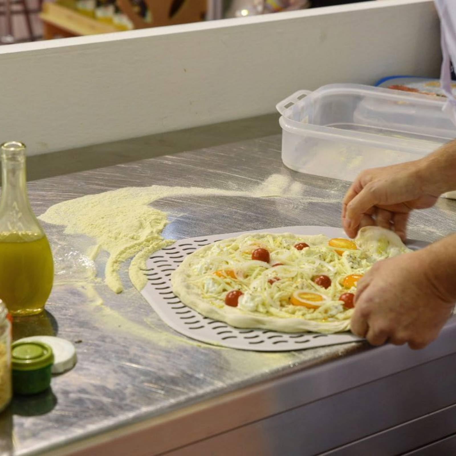 Giemme - Set 4 Pale per Pizza Professionali con Manico Smontabile - Lunghezza Regolabile - Per Pizze fino a Ø 33 cm - Pale da Forno Allungabili in Acciaio