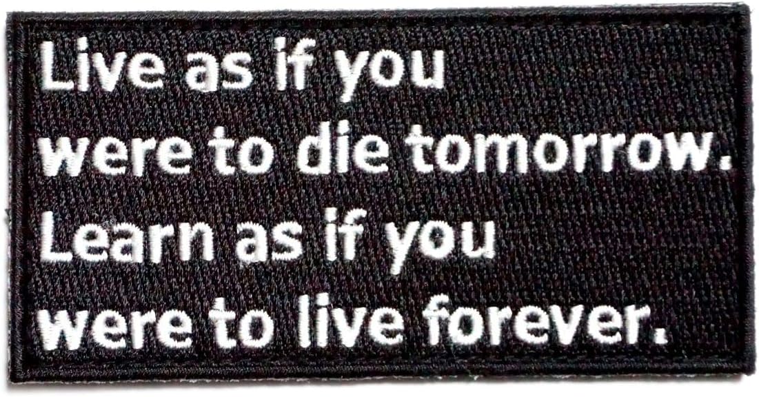 Amazon ワッペン屋dongri 名言 ガンジー 明日死ぬかのように生きよ 永遠に生きるかのように学べ サバゲー パッチ ワッペン 着脱式 マジックテープ ベルクロ対応 A0381 ワッペン アップリケ 通販
