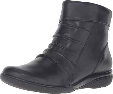 Amazon.com: Clarks Kearns - Botas de natación para mujer : Ropa, Zapatos y  Joyería