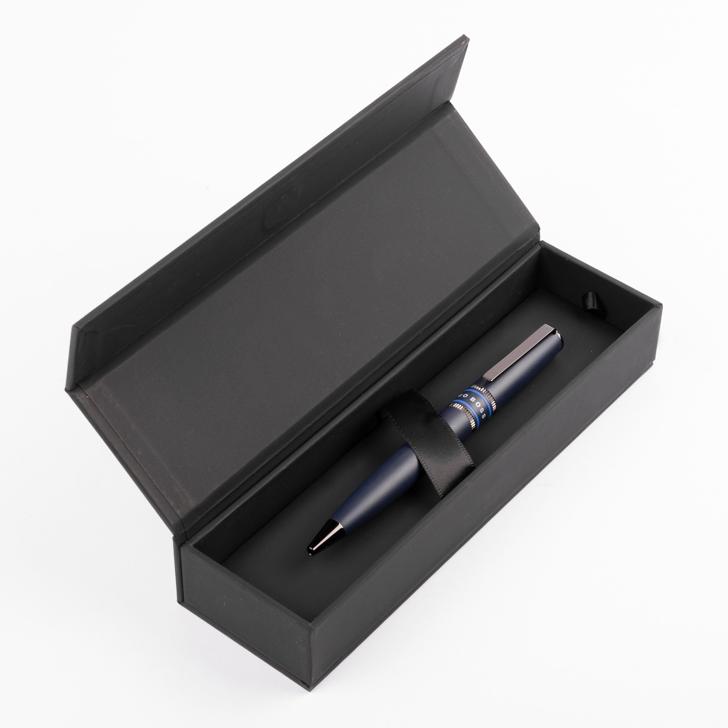 Fountain pen Gear Minimal Black & Chrome