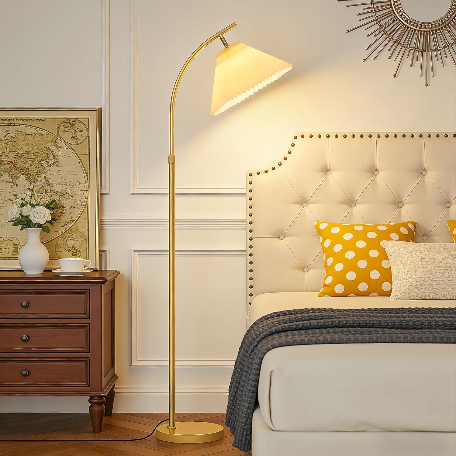 Golden Floor lamp, Living Room and Bedroom Bedside Reading lamp, Pleated lampshade