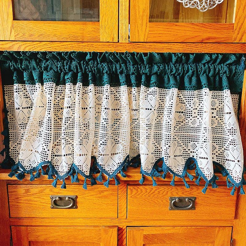 Rideaux courts bohèmes en maille dentelle pour ambiance café chaleureuse de salle à manger