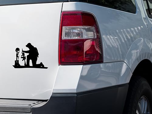 Miniatura 7 de MBlk URI334-MB - Calcomanía de vinilo con diseño de cruz de soldado orando sobre el campo de batalla, para coches, camiones, SUV, camionetas,