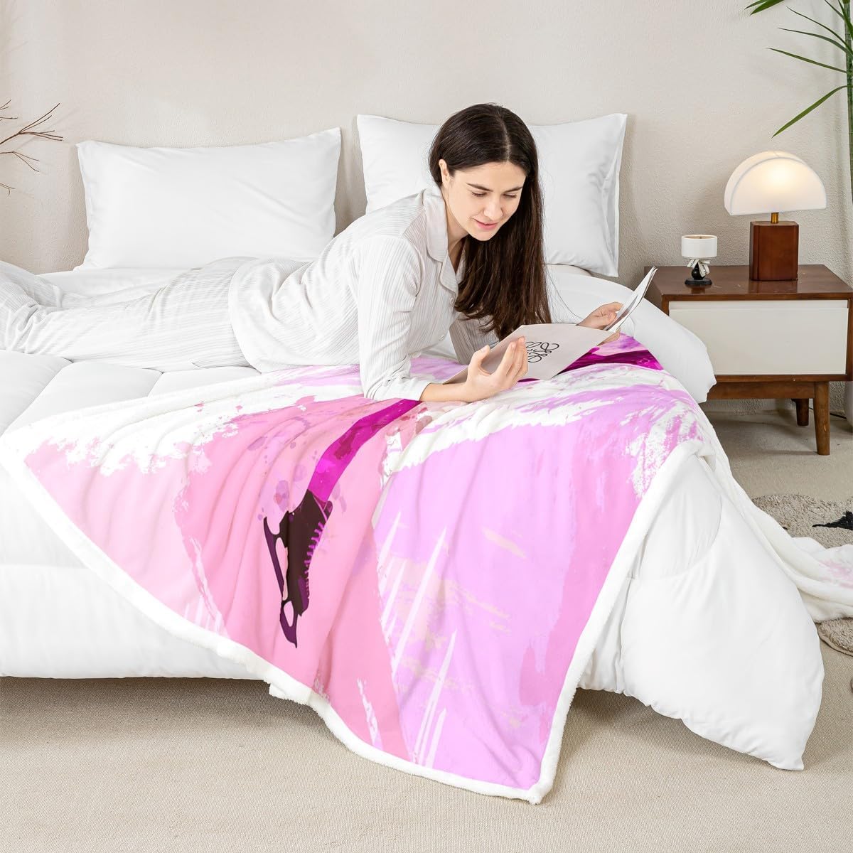 Skating Throw Blanket Purple Graffiti Bed Blankets for Kids Girls Women Room Decor Romantic Dancing Gymnastics Fleece Blanket Ice Sports Racing Fuzzy Blanket,for Chair/Sofa,60"×80"