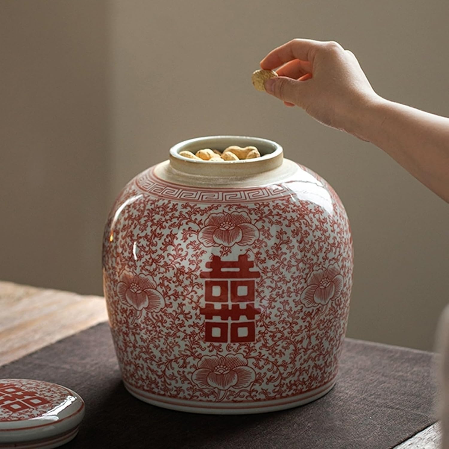 JKGHK Rice Container, Ceramic Rice Storage Container with Lid, Chinese Sealed Large-Capacity Storage Containe, for Candy, Cookies, Coffe Beans, Tea, Snacks More(Red)