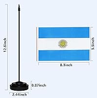 Vista 4 de Juego de banderas argentinas de escritorio con poste negro de 13 pulgadas, base negra y parte superior de lanza, bandera de escritorio argentina