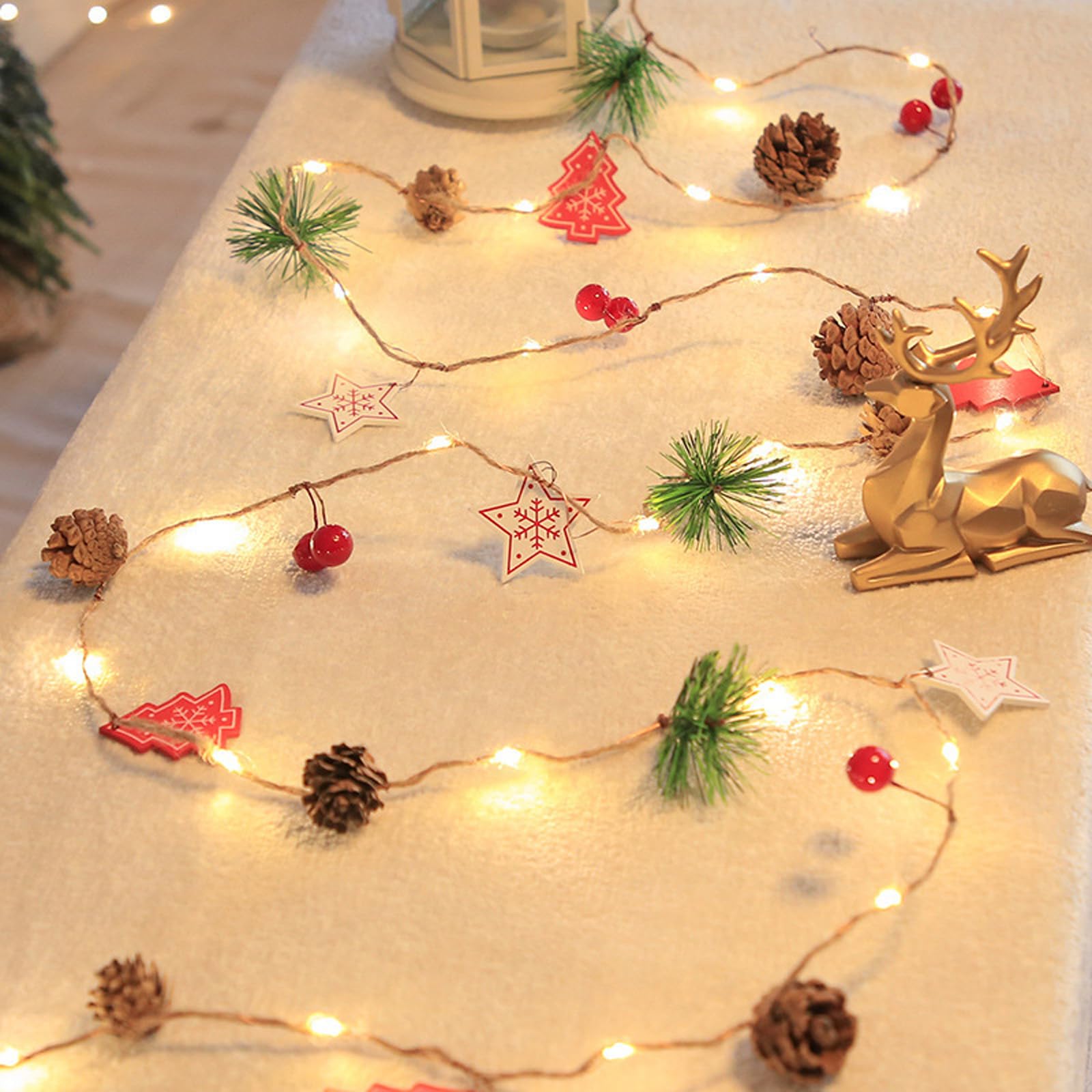 Christmas Garland with Lights 2M 20 LED Christmas Pine Cones String Lights Battery Operated Red Berry Fairy Lights Wreath Light Up Christmas Decorations for Xmas Indoor Outdoor Decor