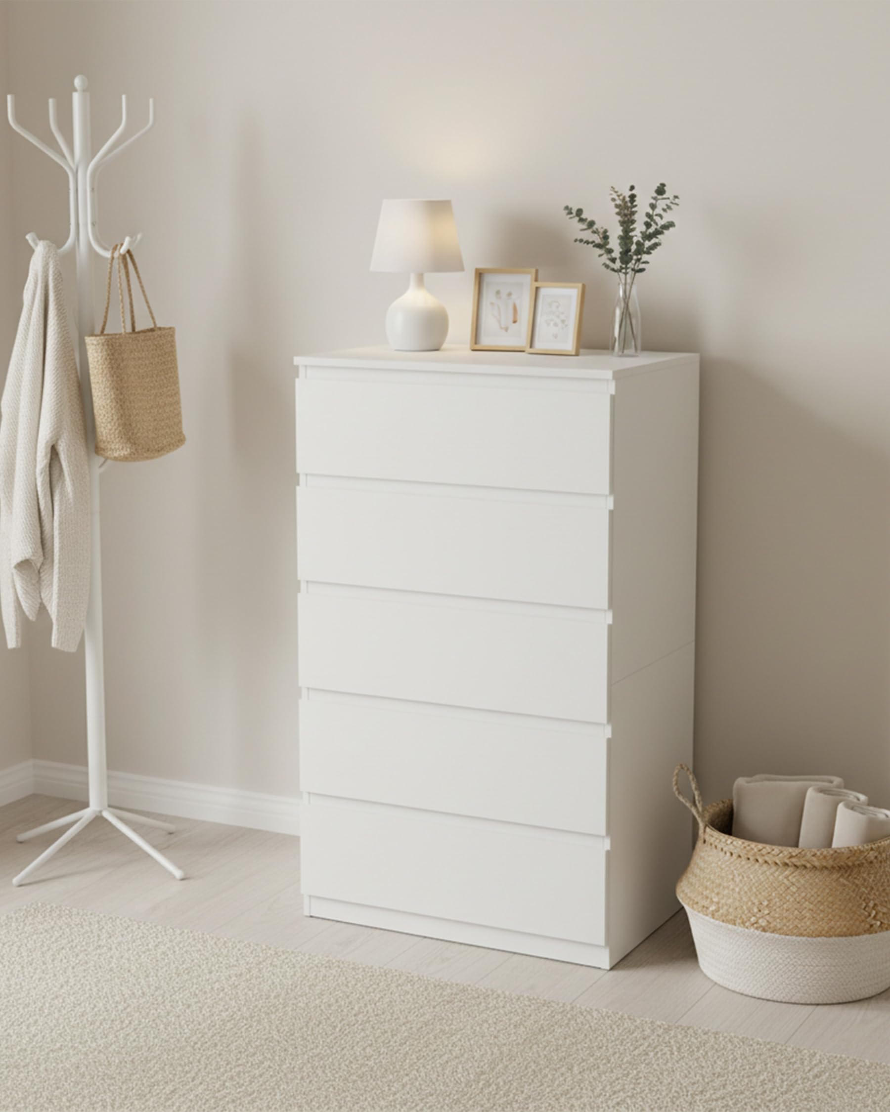 Commode Blanche 60 x 40 x 120 cm avec 5 tiroirs, Commode pour Chambre à Coucher, Couloir, Chambre à Coucher et Bureau | Commode et commode peu encombrante pour salon, couloir, bureau et armoire intérieure, organisateur de vêtements