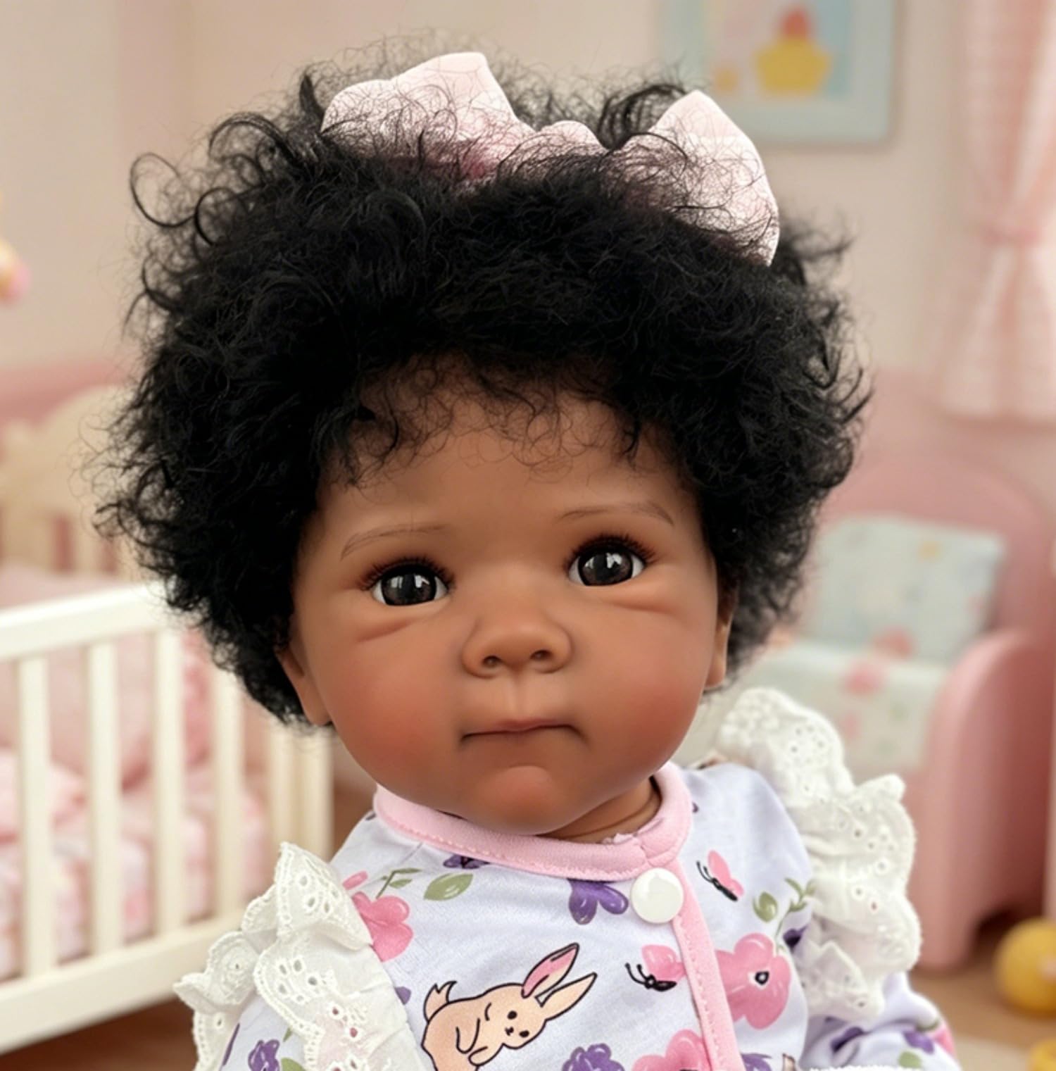 Lonian Pelle Scura Reborn Girl Bambole Silicone Full Body 48cm Silicone Bambino Realistico Neonato Caratteristiche con Capelli Radicati a Mano (Fiocco rosa)