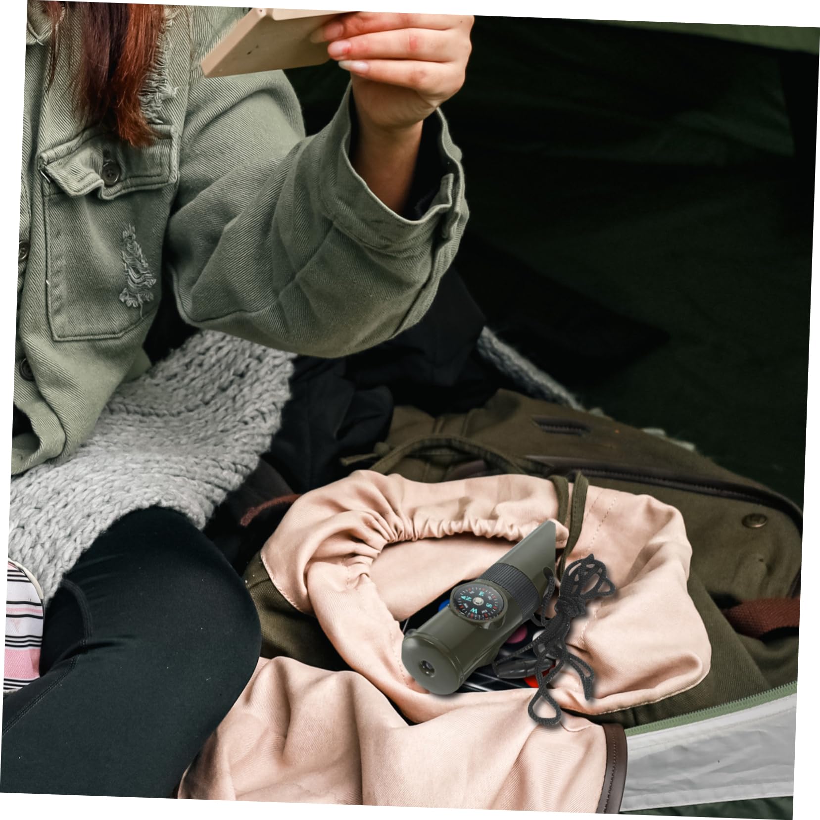 BESPORTBLE Accessoire Extérieur Kit Survie Accessoire De Camping Compass Cloches Kit d'urgence Sifflet Multifonctionnel Sifflet Sportif Siffler Alliage