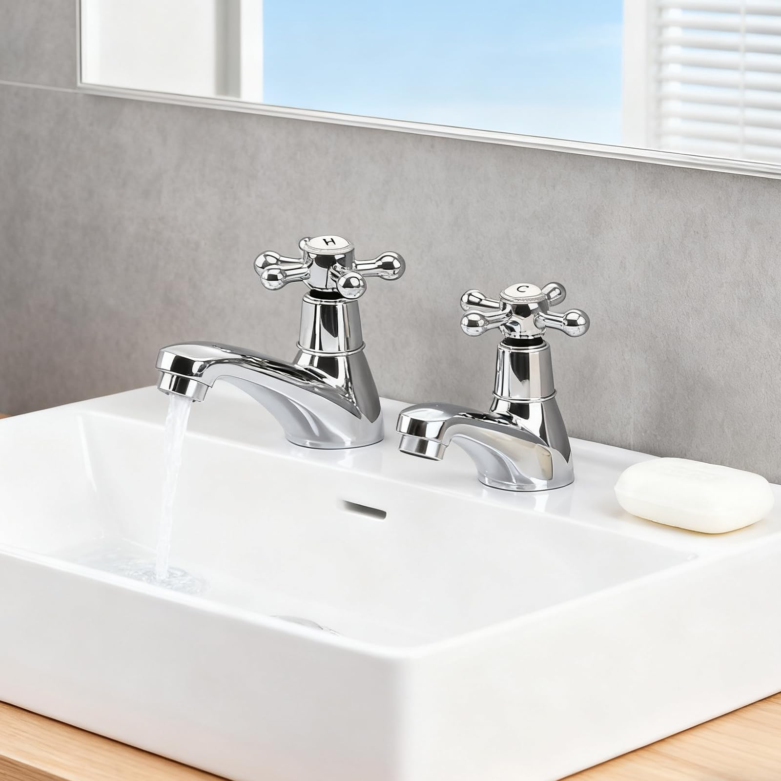 Robinets de lavabo traditionnels pour remplacer un vieux mélangeur fuyant