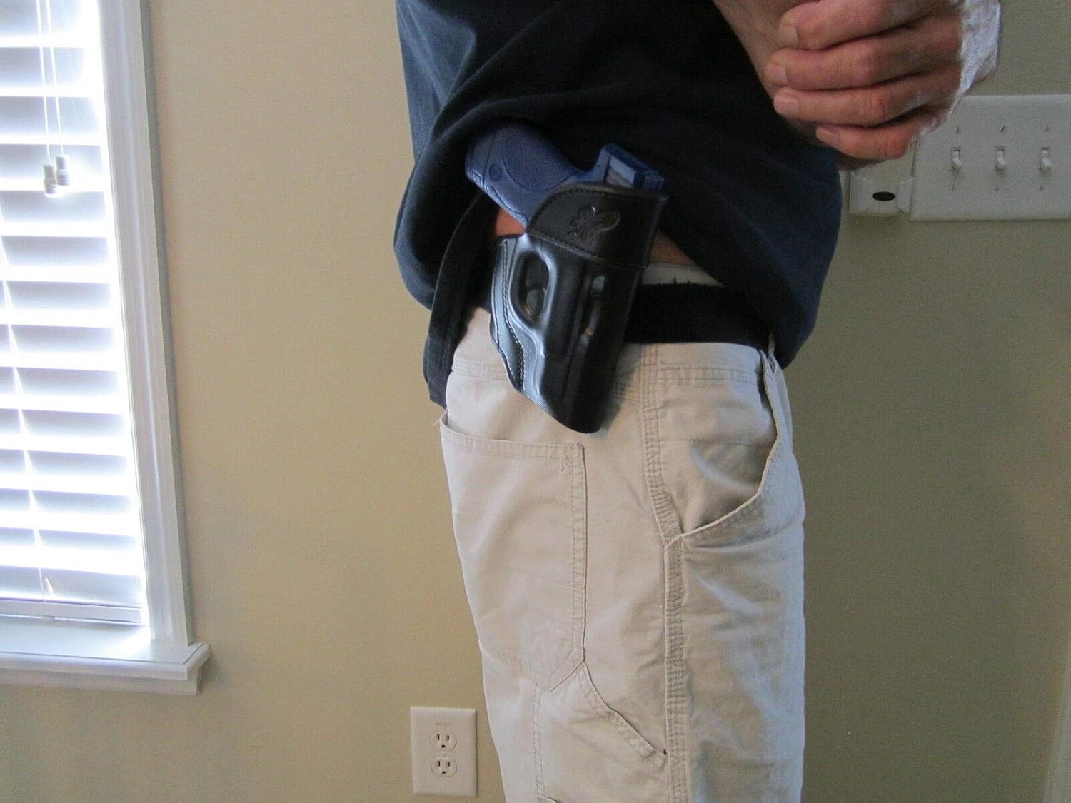 Fits S&W M&P Shield 9MM& 40 Cal. with Crimson Trace Laser owb Leather Belt Holster