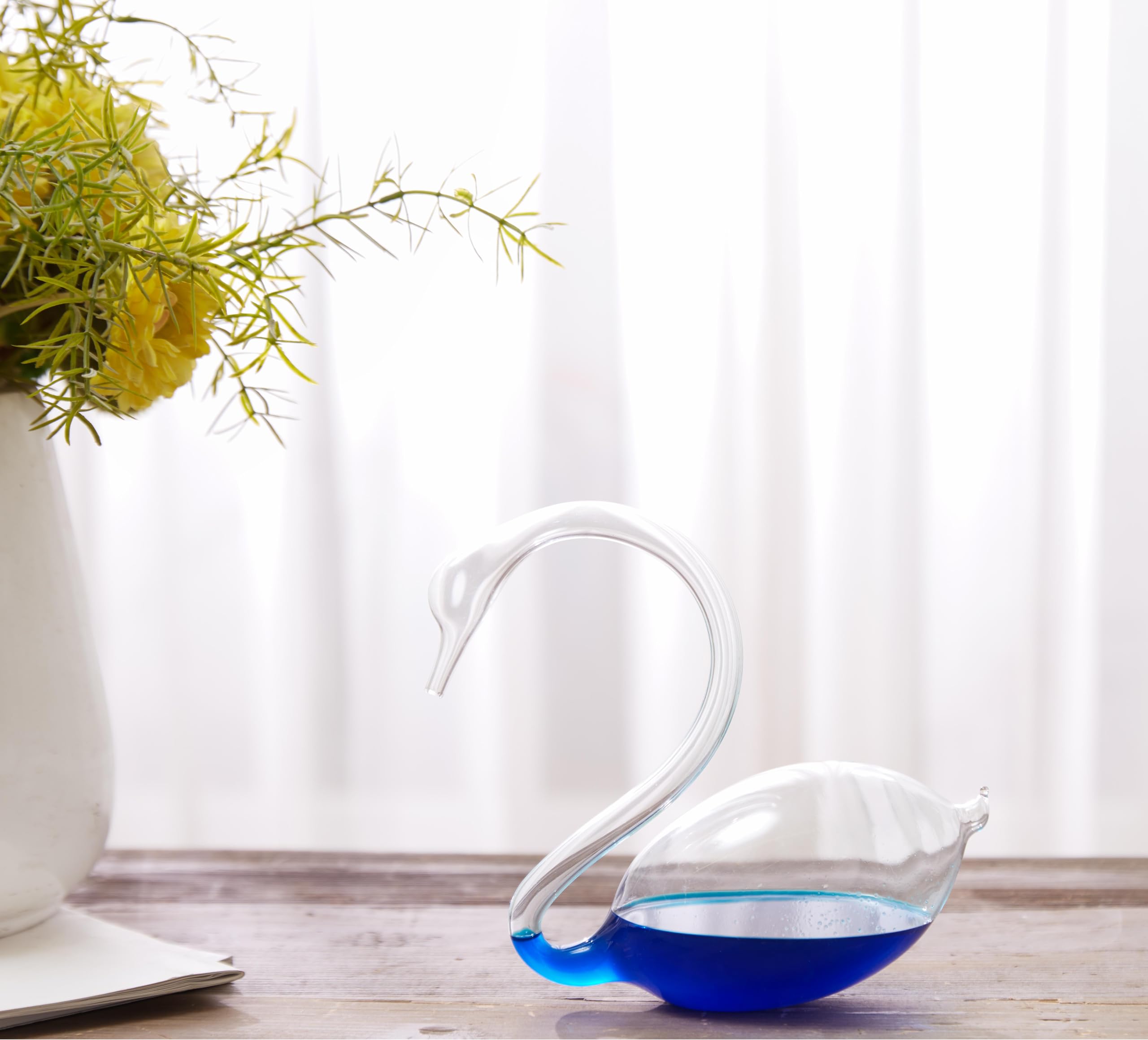 Storm Glass Weather Predictor Swan-Shaped Design Barometer Weather Station 7 inch Swan Storm Glass Weather Predictor Gorgeous Gift for Family or Friends Present Home, Office Indoor and Outdoor Decor