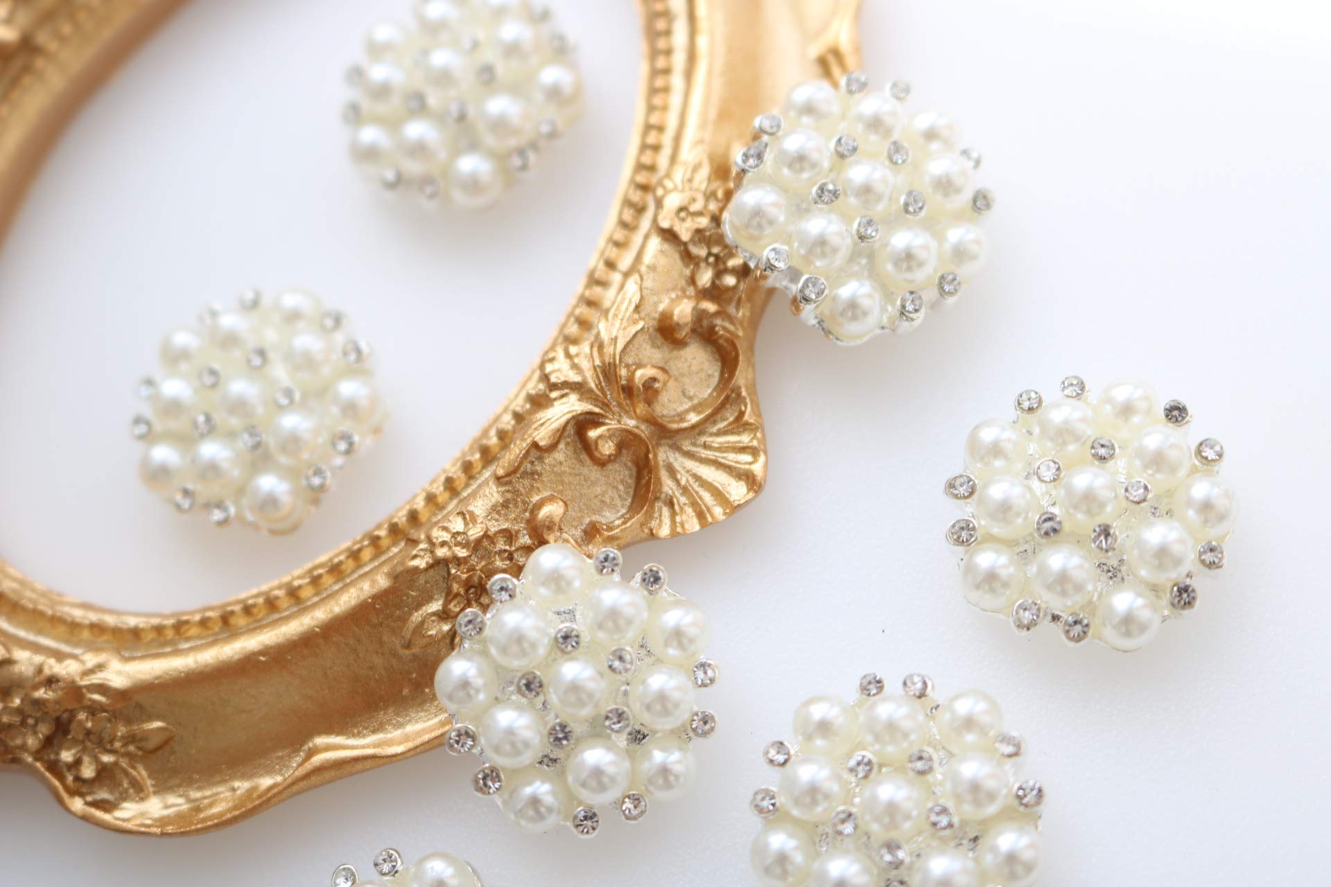 No.802【10ペア】 三連パール ビジュー ハンドメイド ピアス