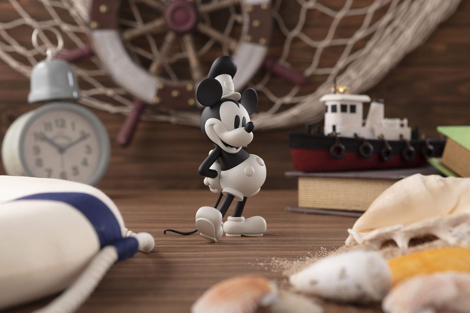 TAMASHII NATIONS Bandai Figuarts Zero Mickey Mouse (Steamboat Willie Statue) Statue