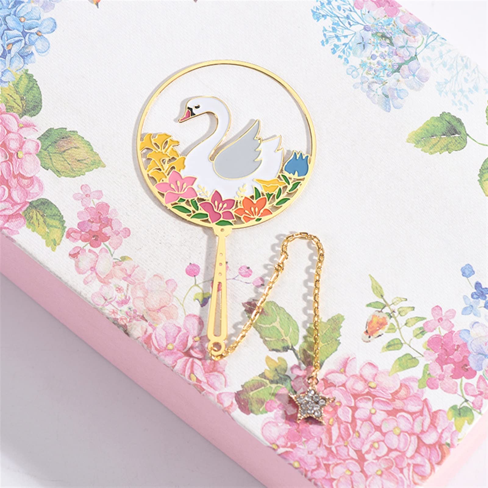 SUNESA Lesezeichen Schöner chinesischer Stil Swan Fan Metal Lesezeichen Quasten Anhänger Buch Mark for Kinder School Office Supplies Buch Markierungen (Color : 2)