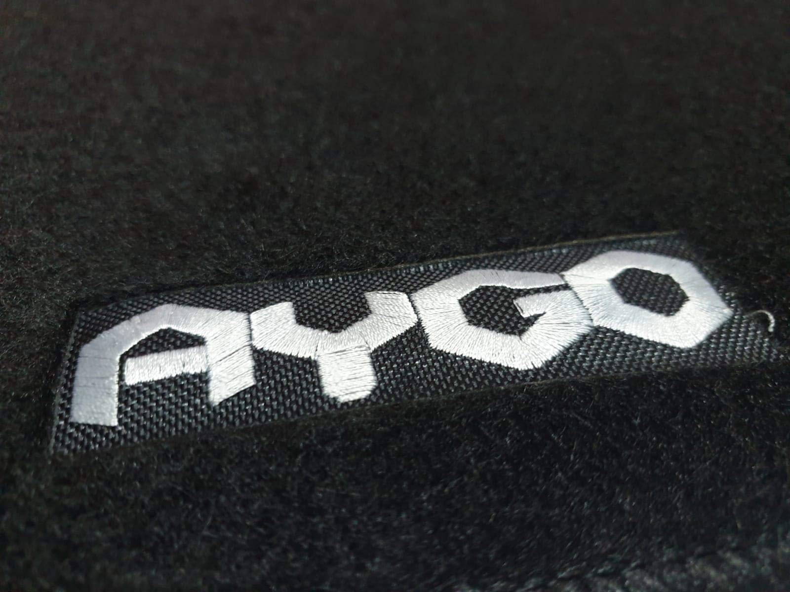 TAPPETI MOQUETTE TAPPETINI su misura per Toyota Aygo 2014