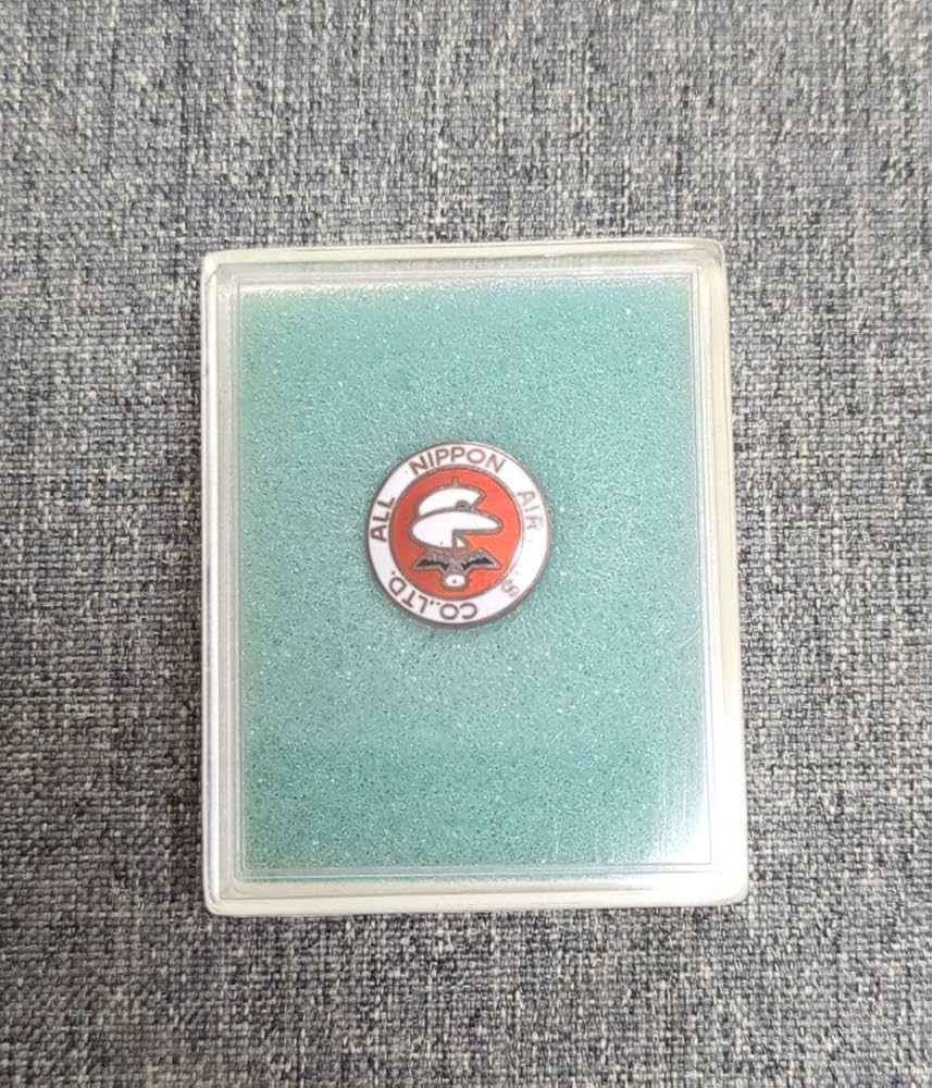 ANA 純正　社章　ピンバッジ ANA 純正 社章 ピンバッジ ANA 純正社章ピンバッジ