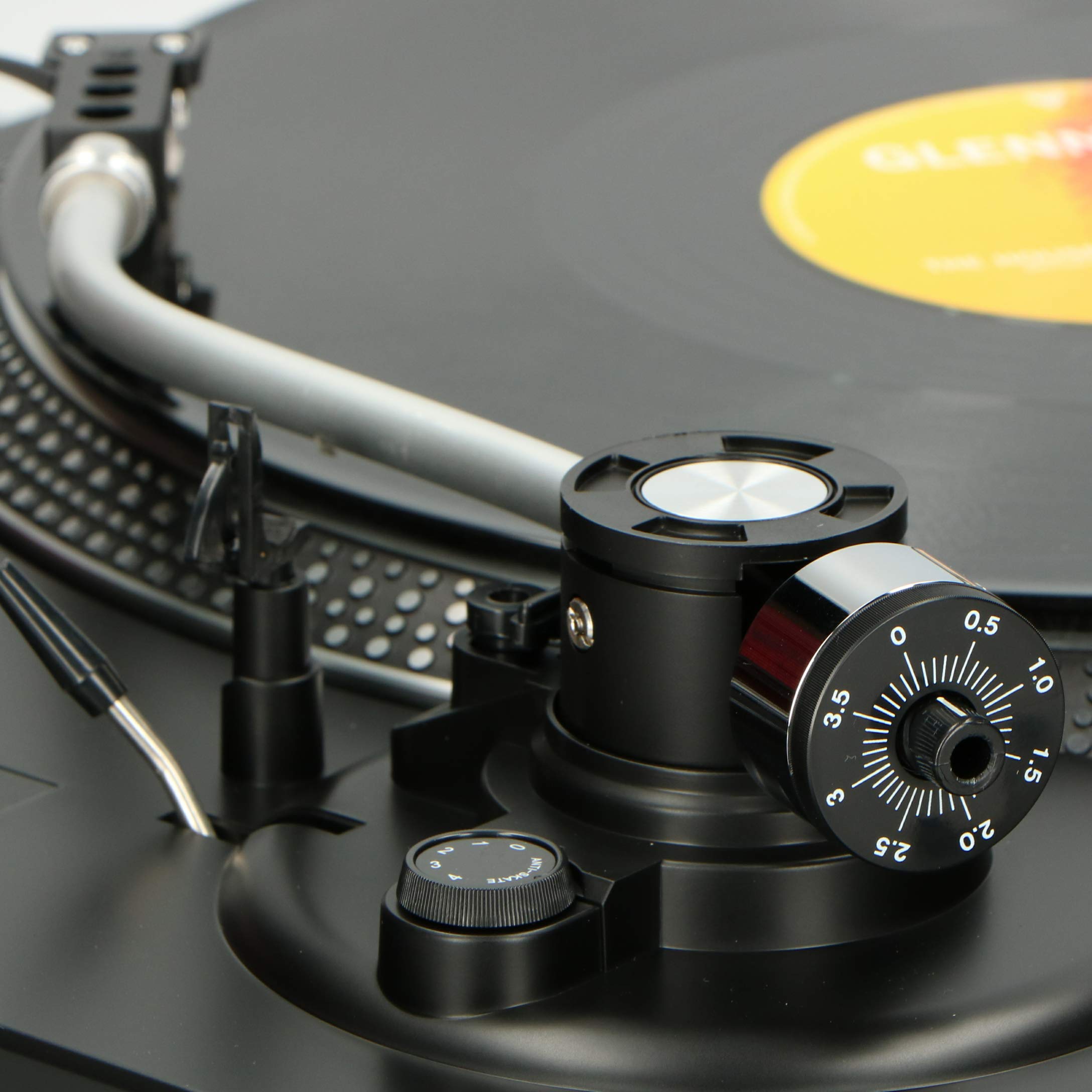 Lenco L-3808 USB DJ-Plattenspieler mit Direktantrieb - 33/45 U/min - Pitch-Control - Magnet-Tonabnehmer-System - Nadelbeleuchtung - Digitalisierung via PC - Staubschutzhaube - schwarz