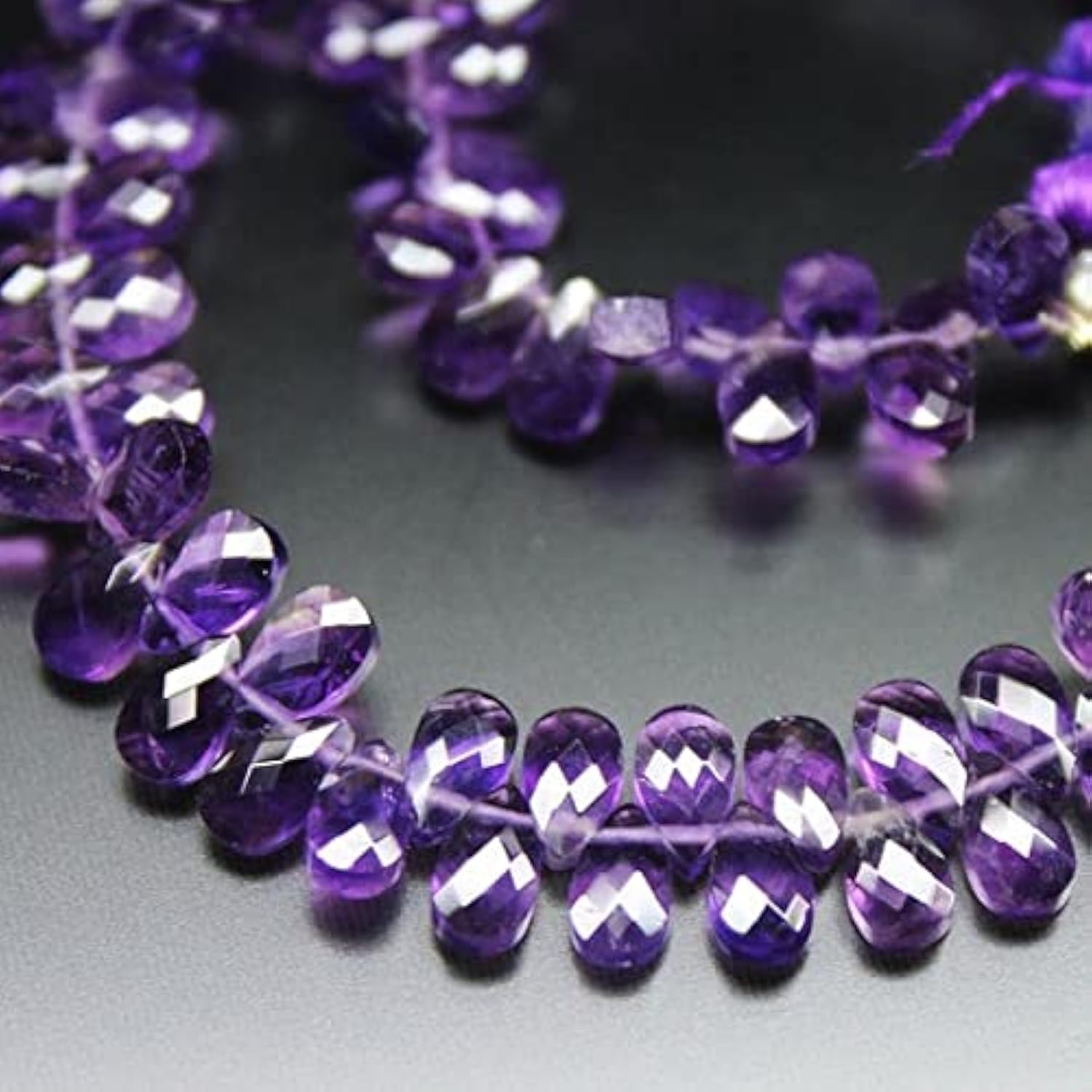 Améthyste africaine perles facettées poire violettes LKBEADS pour la création de bijoux 20cm