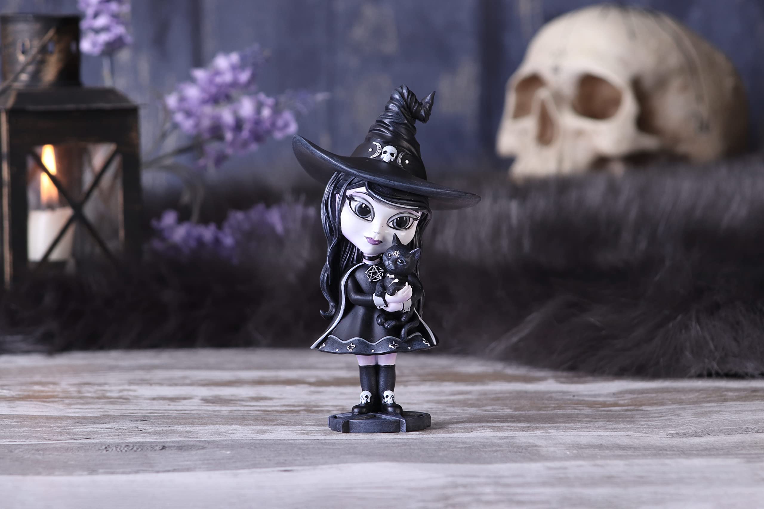 Amazon.com: Nemesis Now Cult Cuties Hexara Witch Figurine 15cm