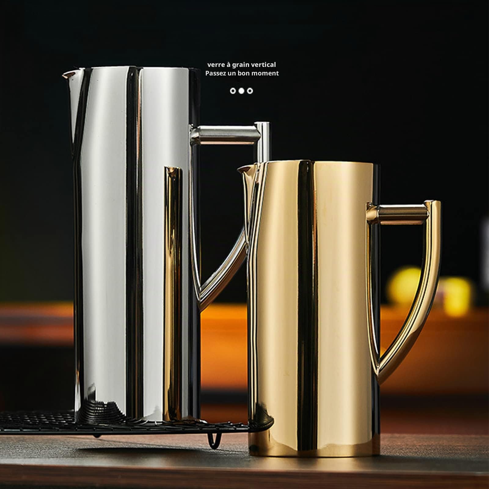 Pichet D'eau Cruche Acier Inoxydable, Avec Garde-glace, Théière Carafe Pour Servir De L'eau, Du Jus, Du Thé Glacé Et D'autres Boissons Froides (Doré,1L)