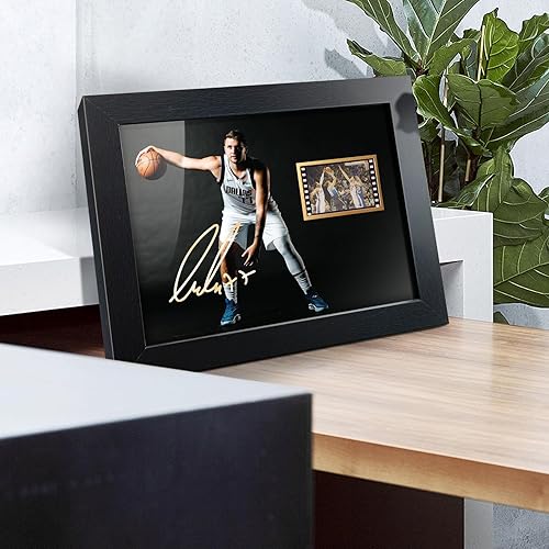 Miniatura 4 de sufenvera Póster para fanáticos del baloncesto  Impresión firmada con Luka Doncic enmarcada Mini película de 8 x 6 pulgadas, regalos de cumpleaños