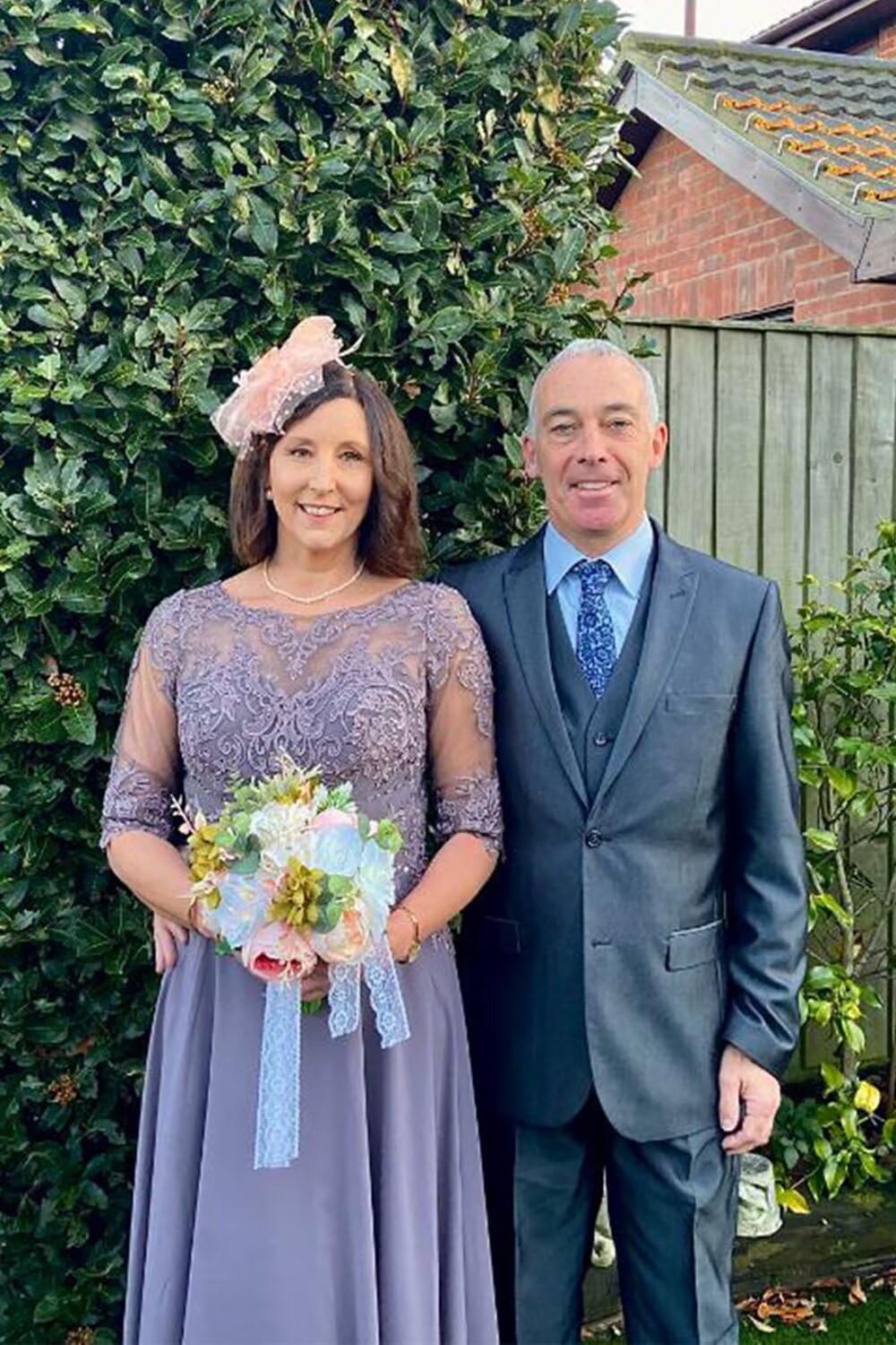 ALEESHUO Tea Length Chiffon Mother of The Bride Dresses with Half Sleeve Lace Applique Formal Dress for Wedding FLP109 - Image 6