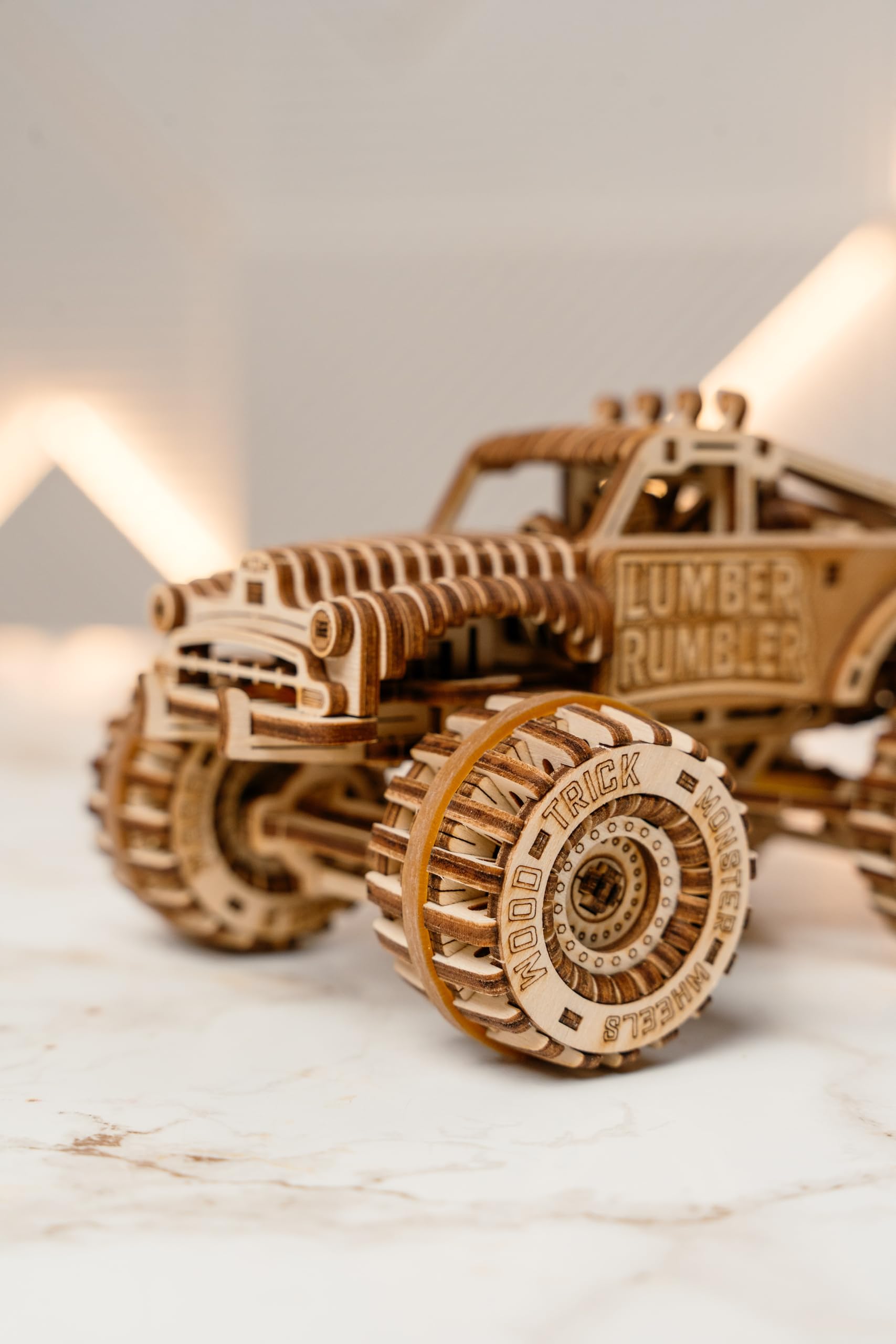 Wood Trick Lumber Rumbler Pickup Truck Auto 3D Holzpuzzles für Erwachsene zum Bauen – Fahrten bis zu 3,6 m – 14 x 10,9 cm – Modell-LKW-Bausatz zum Bauen für Erwachsene (Packung mit 2)