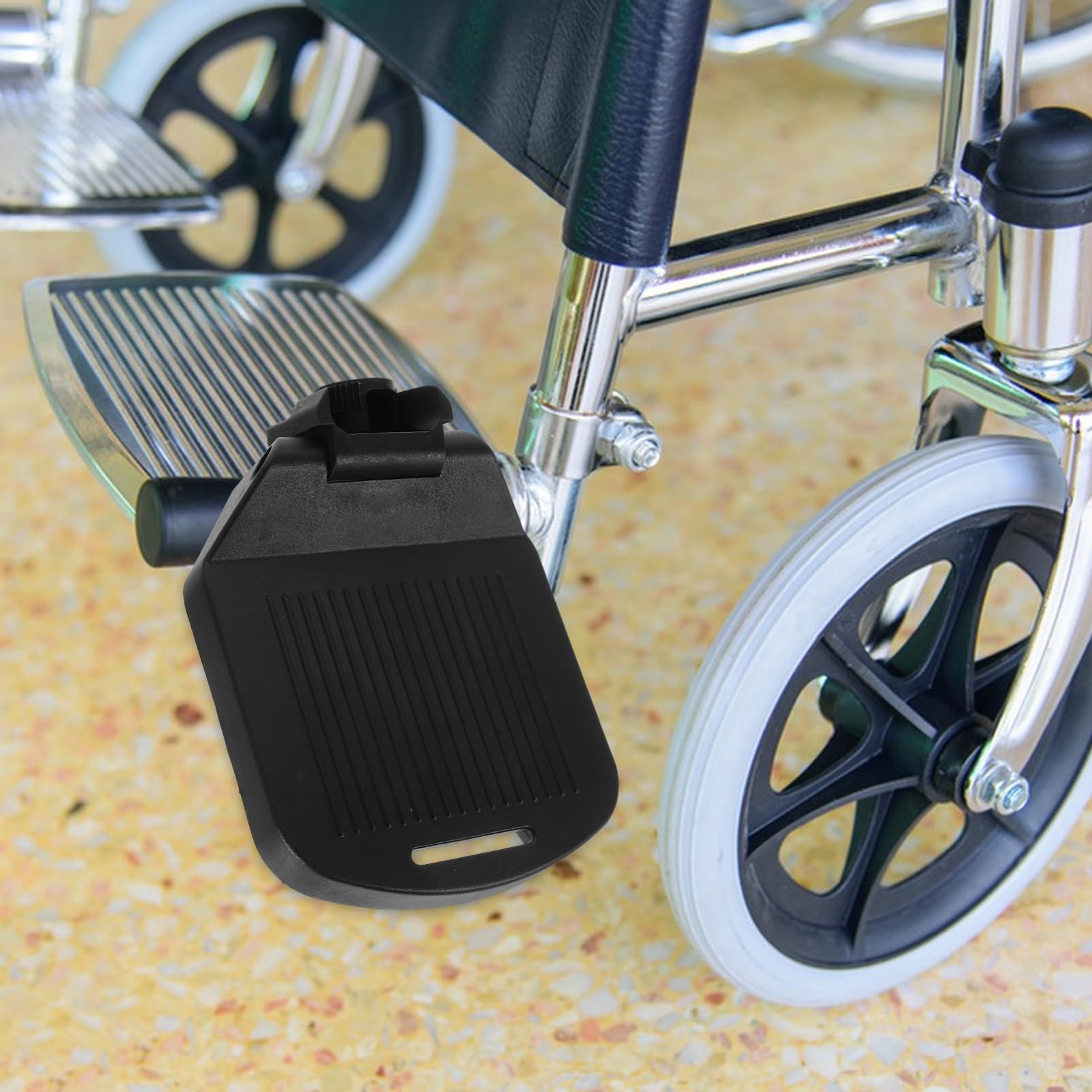 Vaguelly Reposapiés Ajustables para Silla de Ruedas, Diseño Elevable Soporte de Poste, Material Pa Resistente, Paquete de 2 Unidades, Accesorio Adecuado para Personas Edades
