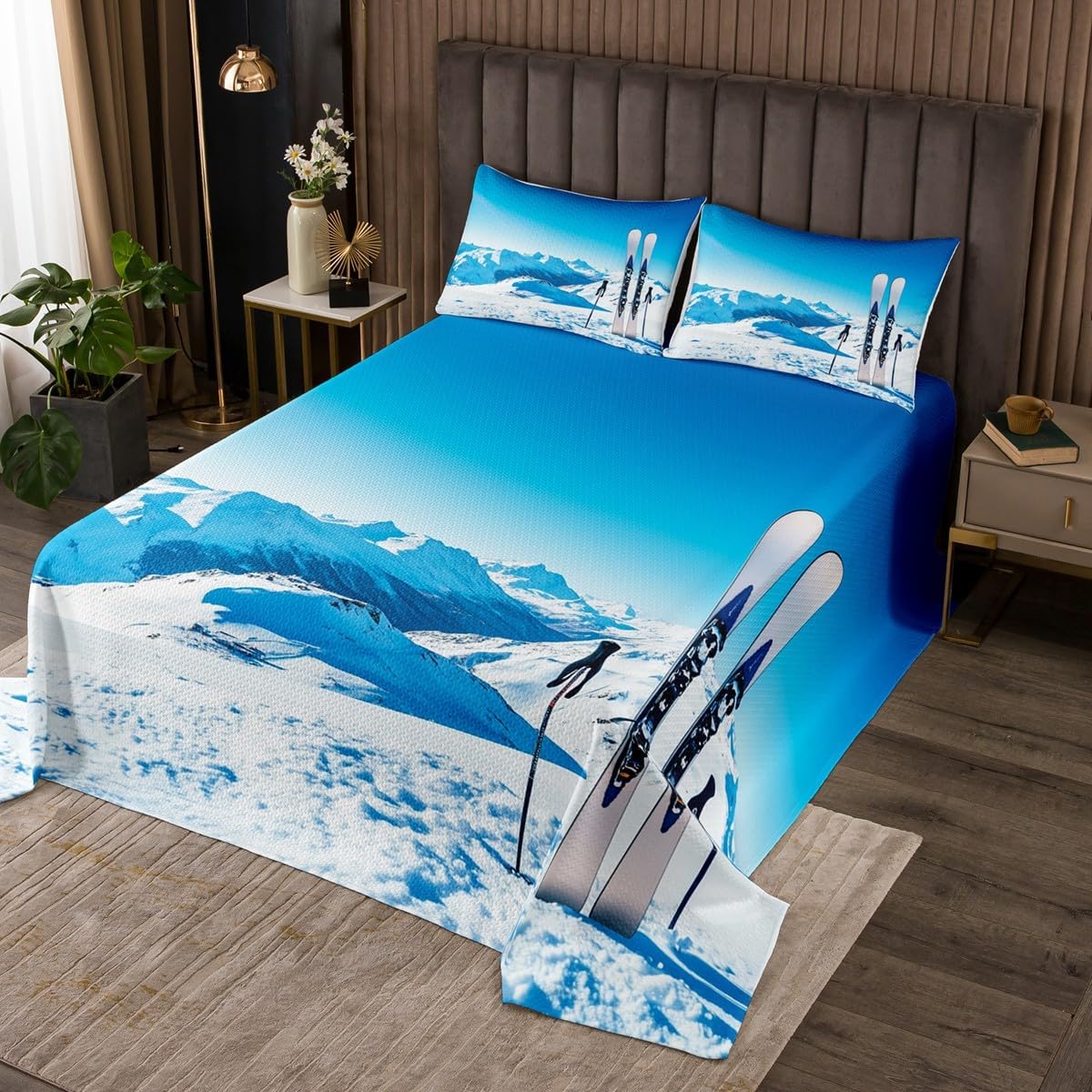 Homewish Polar Bear Bedspread King Size,Skiing Sports Theme Bedding Sets 3Pcs for Kids Boys Girls Teens Room Decor,Winter Snow Mountain Comforter Set Wild Animals Coverlet Quilt,2 Pillowcases