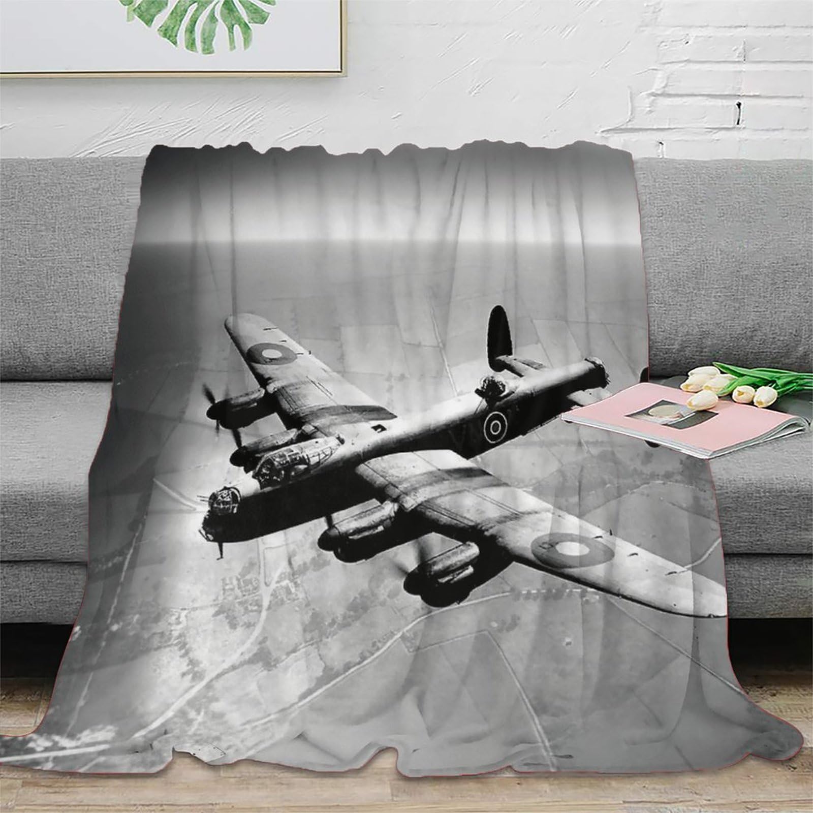 Lililaobiao Ww Ii Aircraft-1 Plush Fluffy Ww Ii Aircraft Blanket - Super Soft Flannel Lancaster Bomber Blankets 40X50inch(100X130cm) Fuzzy Throw Blanket For Bed, Cozy Sofa Throw, Warm Lightweight Throws