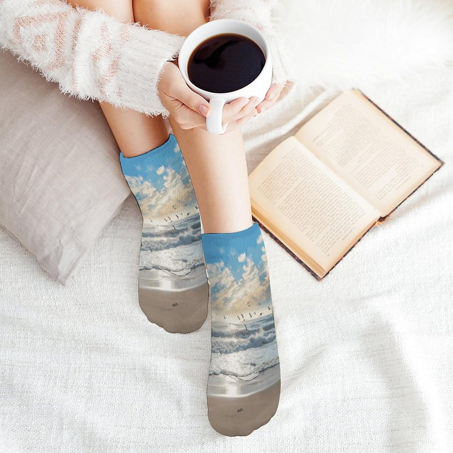 Waves on The Beach Sea Birds Ankle Socks for Men Women 5 Pairs | Comfortable Casual Low Cut Socks, Lightweight No Show Breathable Athletic Socks, Soft Mini Crew Socks for All Seasons