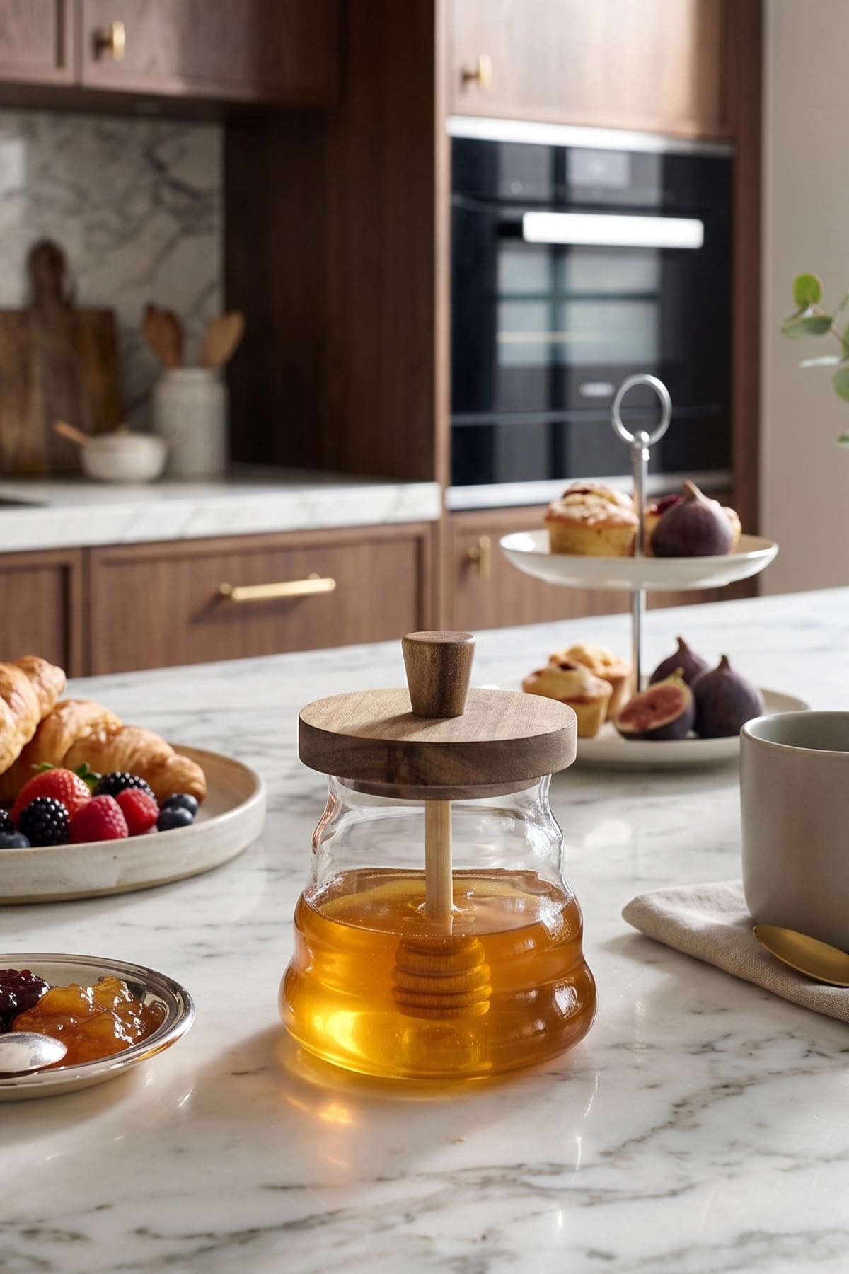 Honigglas 500 ml mit Holzdeckel und Honiglöffel – Borosilikatglas Honigbehälter – Transparenter Honigtopf für Honig, Sirup und Süßungsmittel