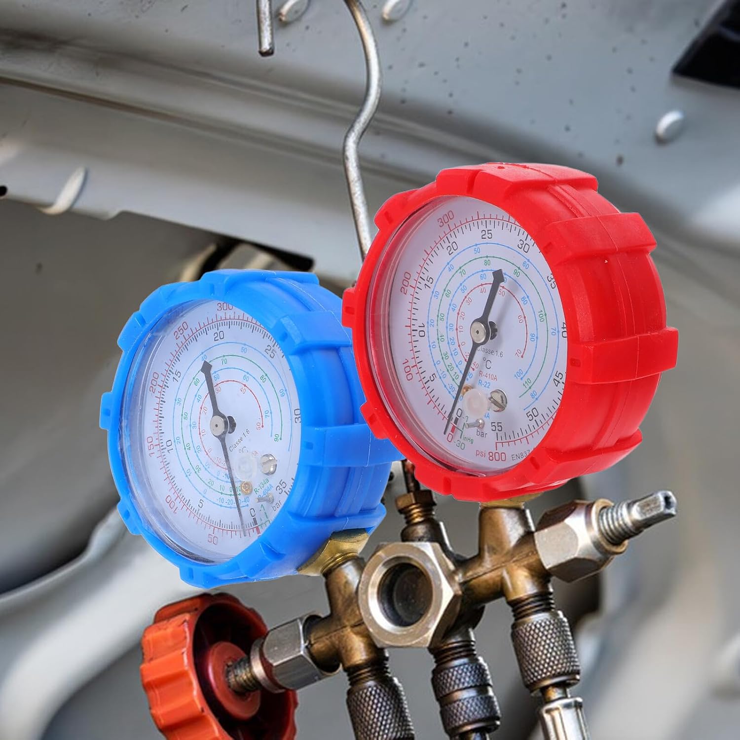 Automotive Air Conditioner Gauge Set with Red High-Low Pressure Manifold, HVAC Refrigerant Tester Tool Kit for Car Ac System Maintenance and Repair