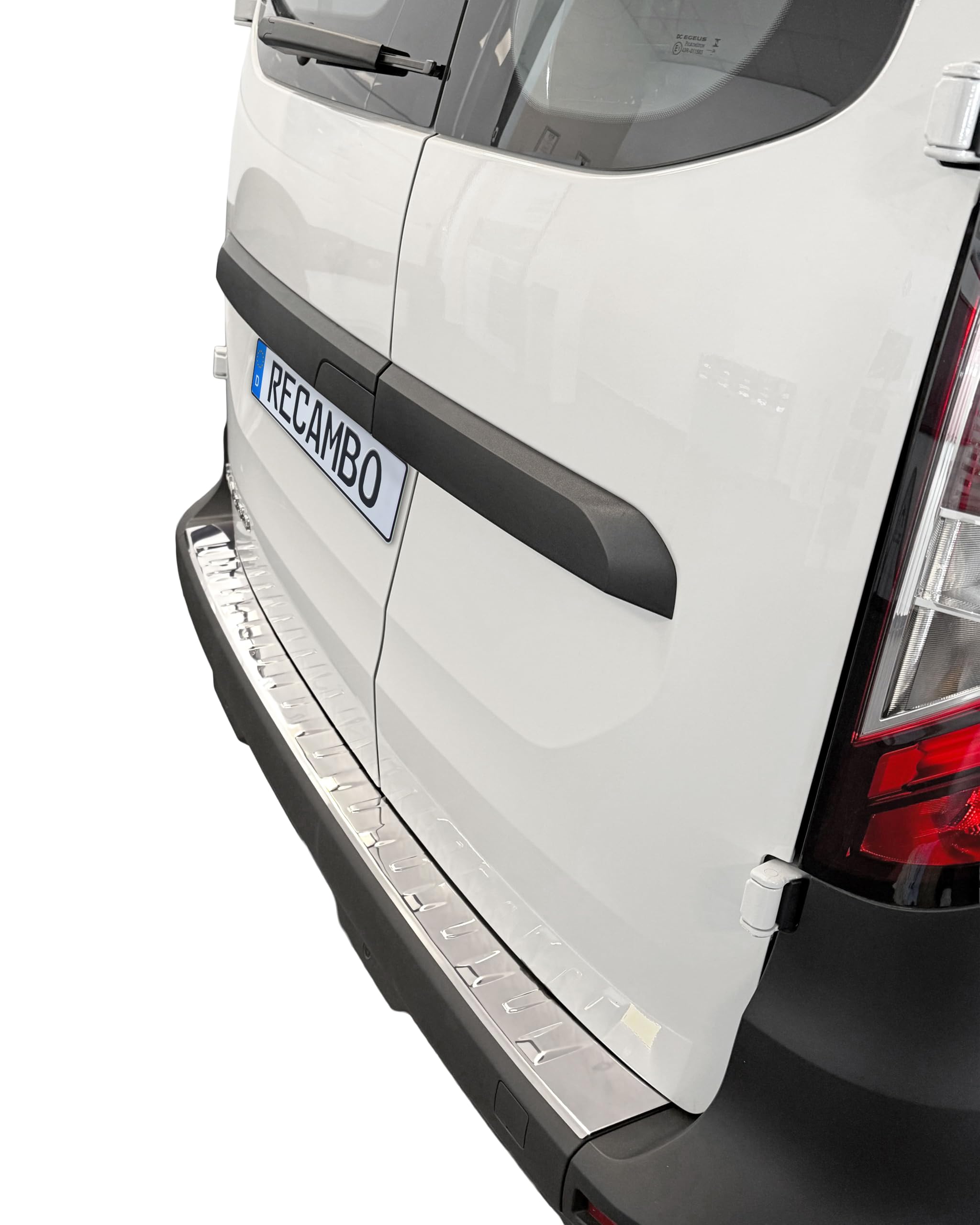 RECAMBO Protector de parachoques de acero inoxidable cromado apto para Renault Kangoo III a partir de 2021 – Protección contra arañazos, contorno perfecto, acero inoxidable, base de cinta adhesiva