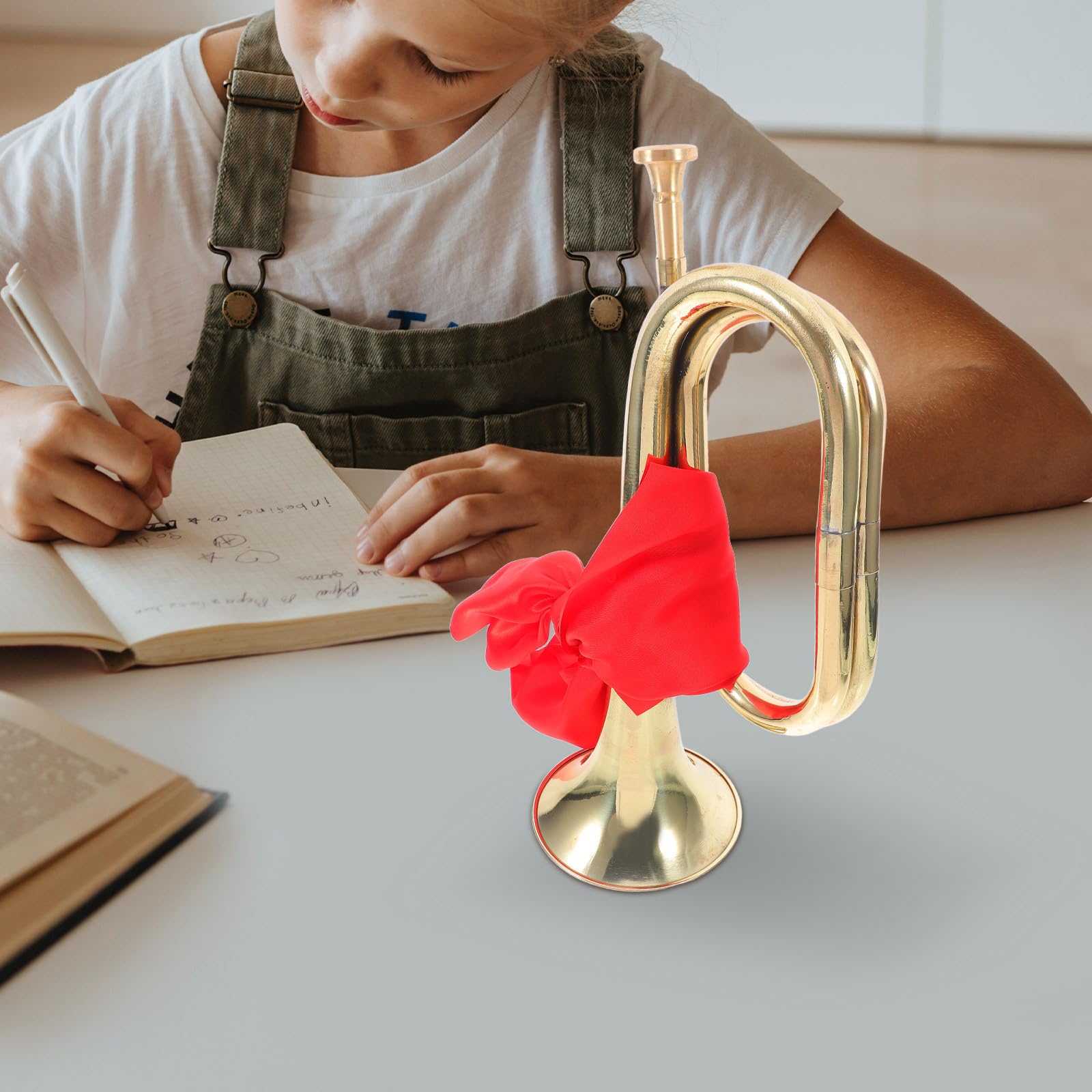 Cabilock Trompeta de Corneta Metálica Dorada para Principiantes Pañuelo Rojo, Instrumento Musical de Viento para Interpretación Escénica y Banda Escolar, Adecuado para Desfiles