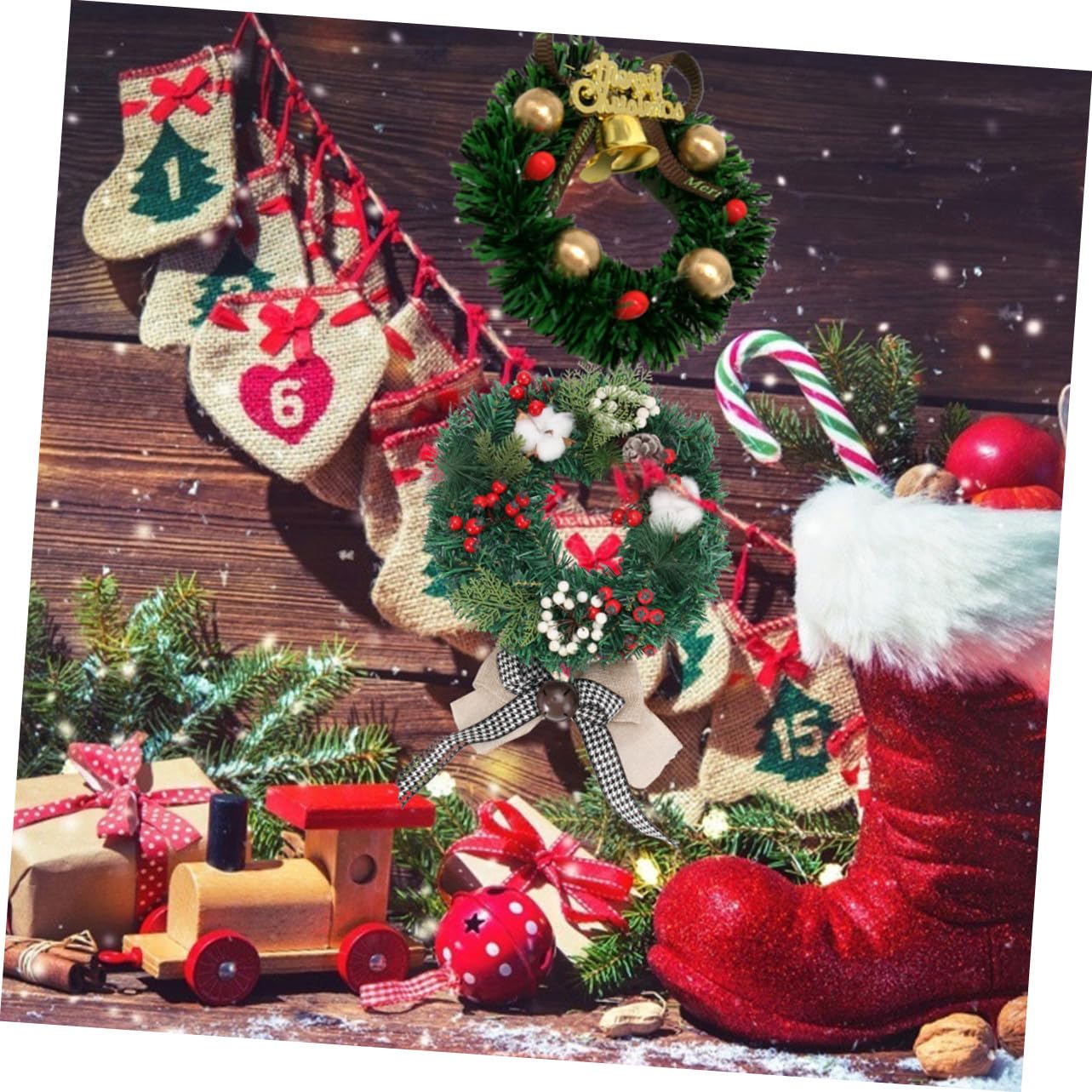 Guirnaldas Navideñas Colgantes de Plástico Verde, Pack de 4 Piezas, Adorno Navideño Clásico y Estilizado para Ambiente en Casa Durante Navidad