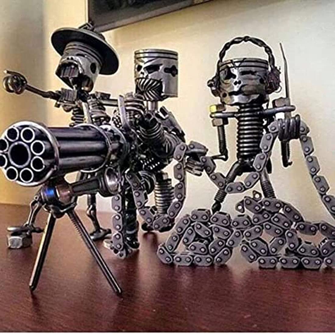 Koeyleo E Recycling/Scrap Metal Standing Warrior Sculptur - Handmad-Piston Man,Original Handmad Recycled Metal Sculptur Statu Ornament (E)