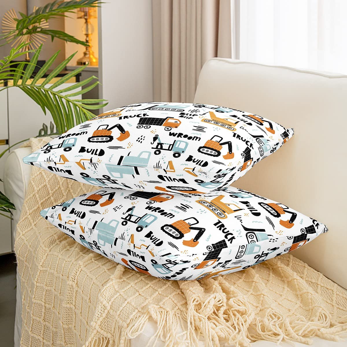 Budownictwo dekoracyjne poszewki na poduszki 45 cm x 45 cm zestaw 4 miękkich akcesoriów kreskówkowych ciężarówki poszewki na poduszki do salonu sypialni budowlane pojazdy dekoracyjne poszewki na poduszki na krzesło