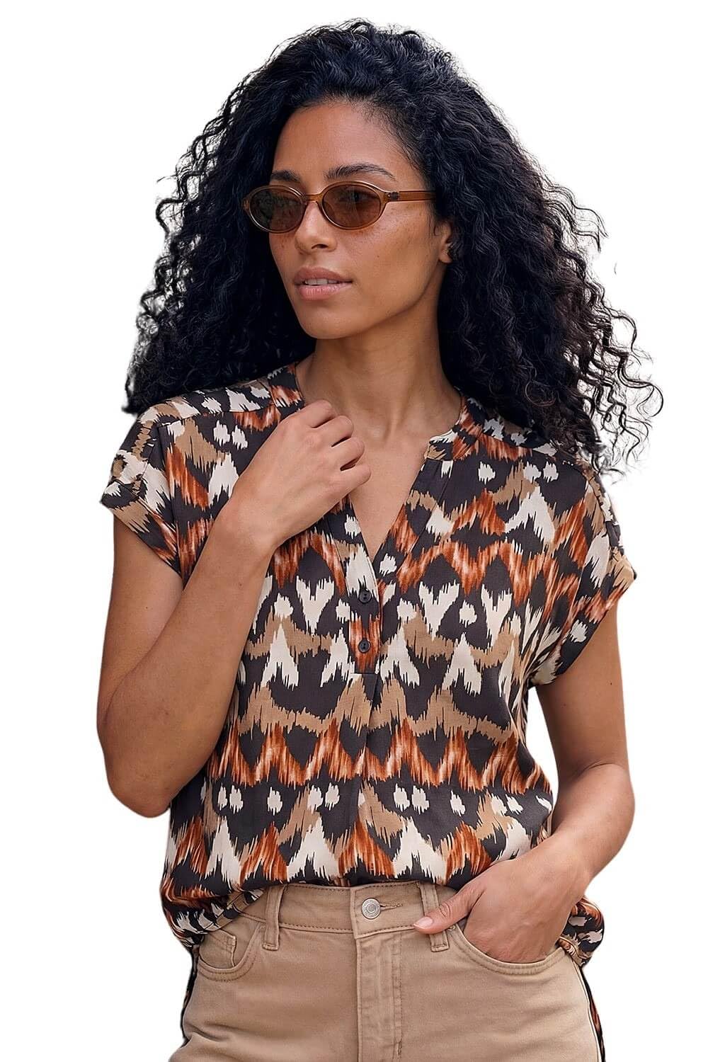 Roman Originals Women's Abstract Black Roman Short Sleeve Shirt For Uk Tunic Top Summer Blouse Casual Smat T-Shirt Spring Work Cocktail Party Going Out Special Occassion Holiday V-Neck