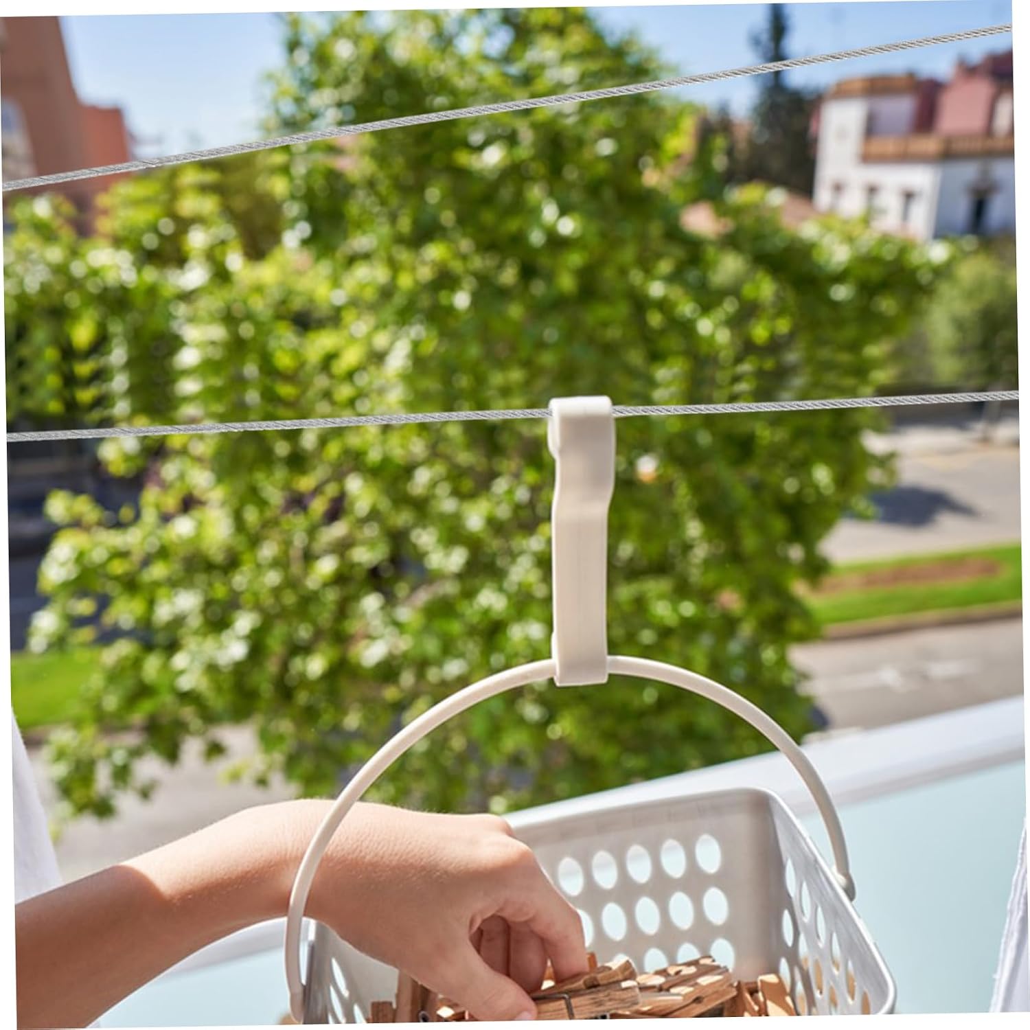 Artibetter 1set Portable Stainless Steel Clothesline Windproof Clothesline for Outdoor Indoor Use Laundry Line for Hanging Clothes for Camping Home