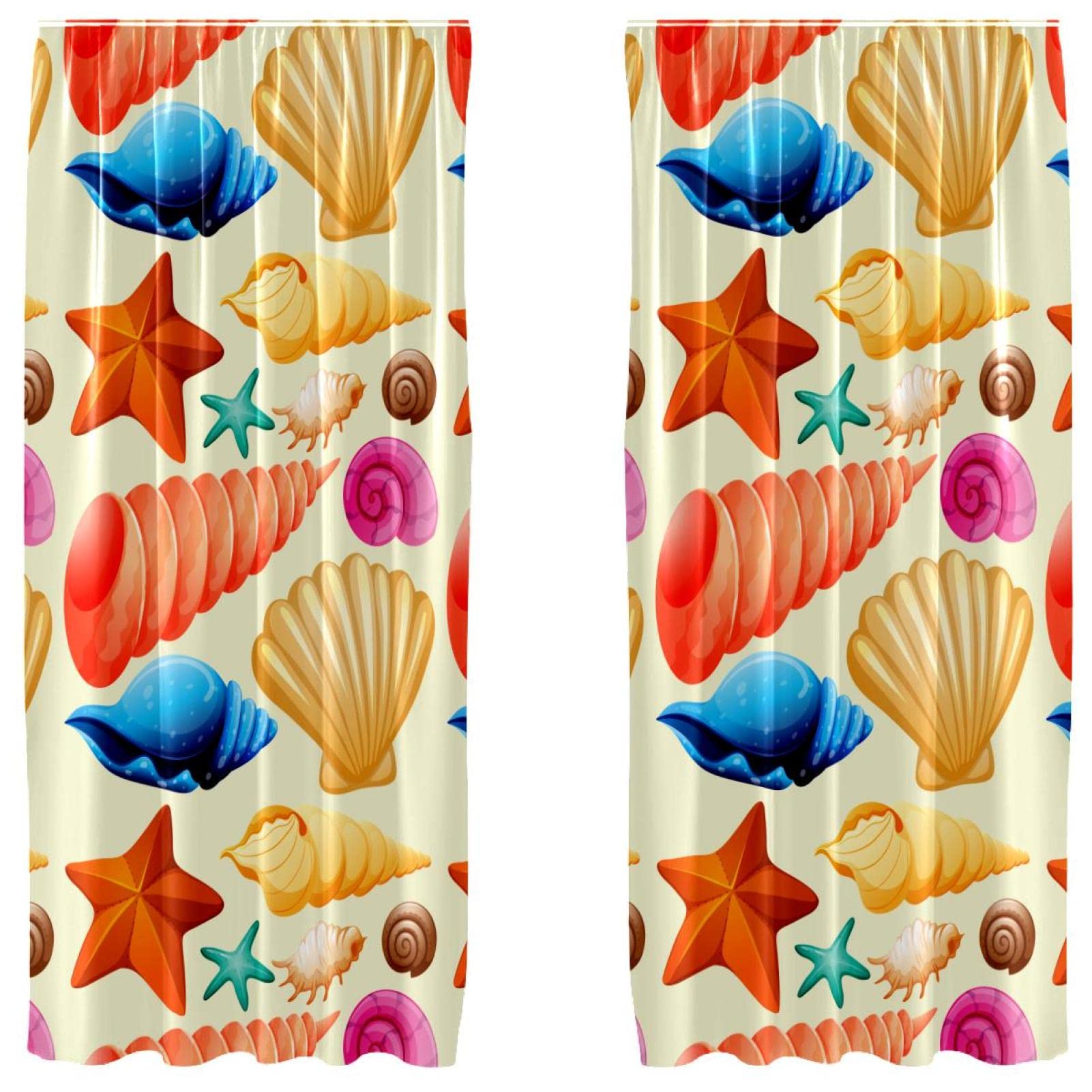 Cortinas de conchas marinas para un salón con estilo costero y frescura veraniega