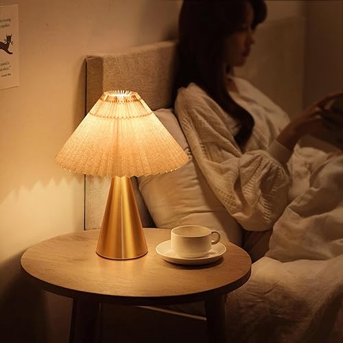 Miniatura 8 de Lámpara de mesa pequeña dorada, bonita lámpara de mesa plisada, lámparas de dormitorio doradas de latón para mesita de noche, lámpara pequeña